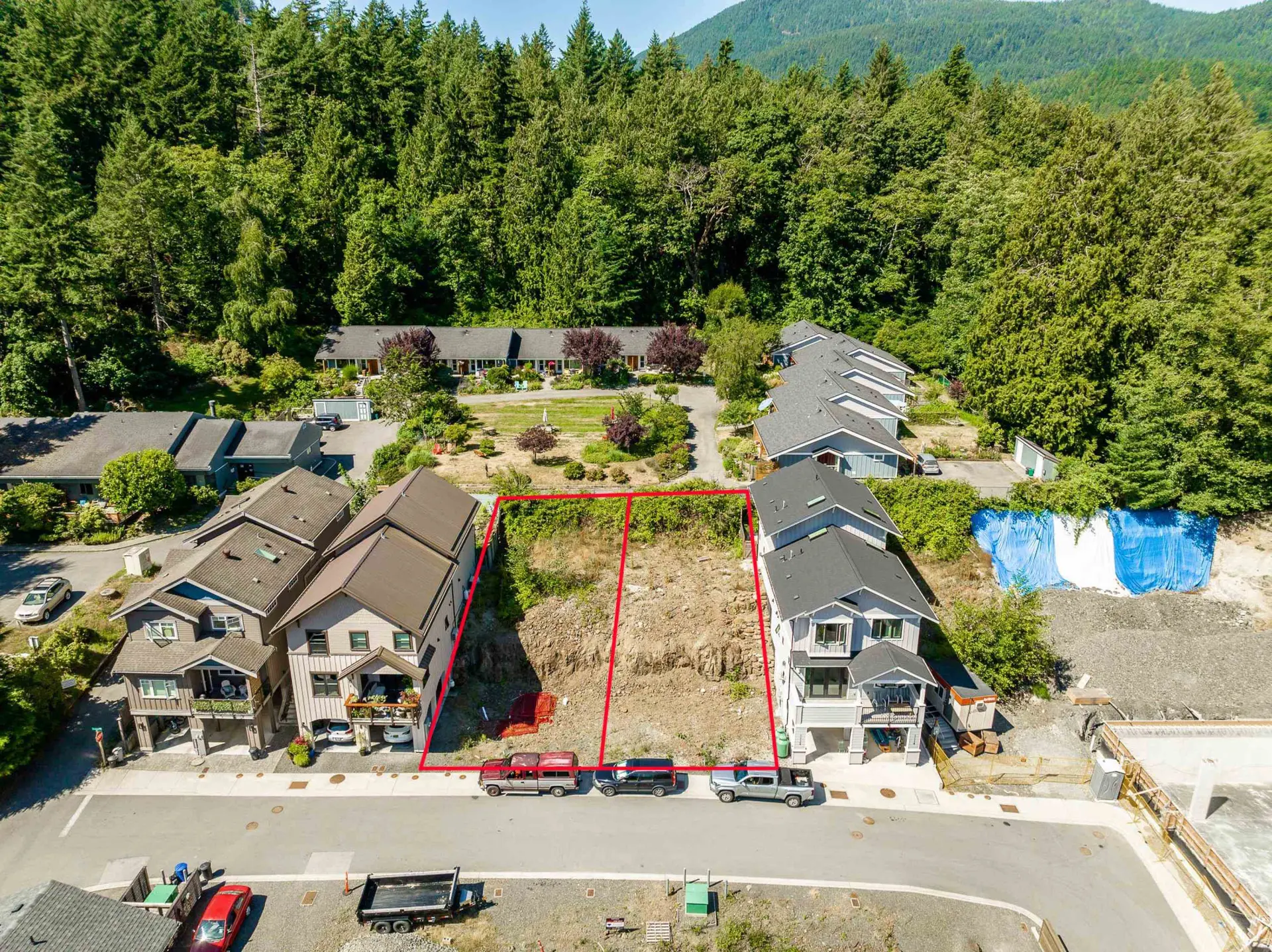Property at 1104-1108 FOXGLOVE LANE, Bowen Island, BC