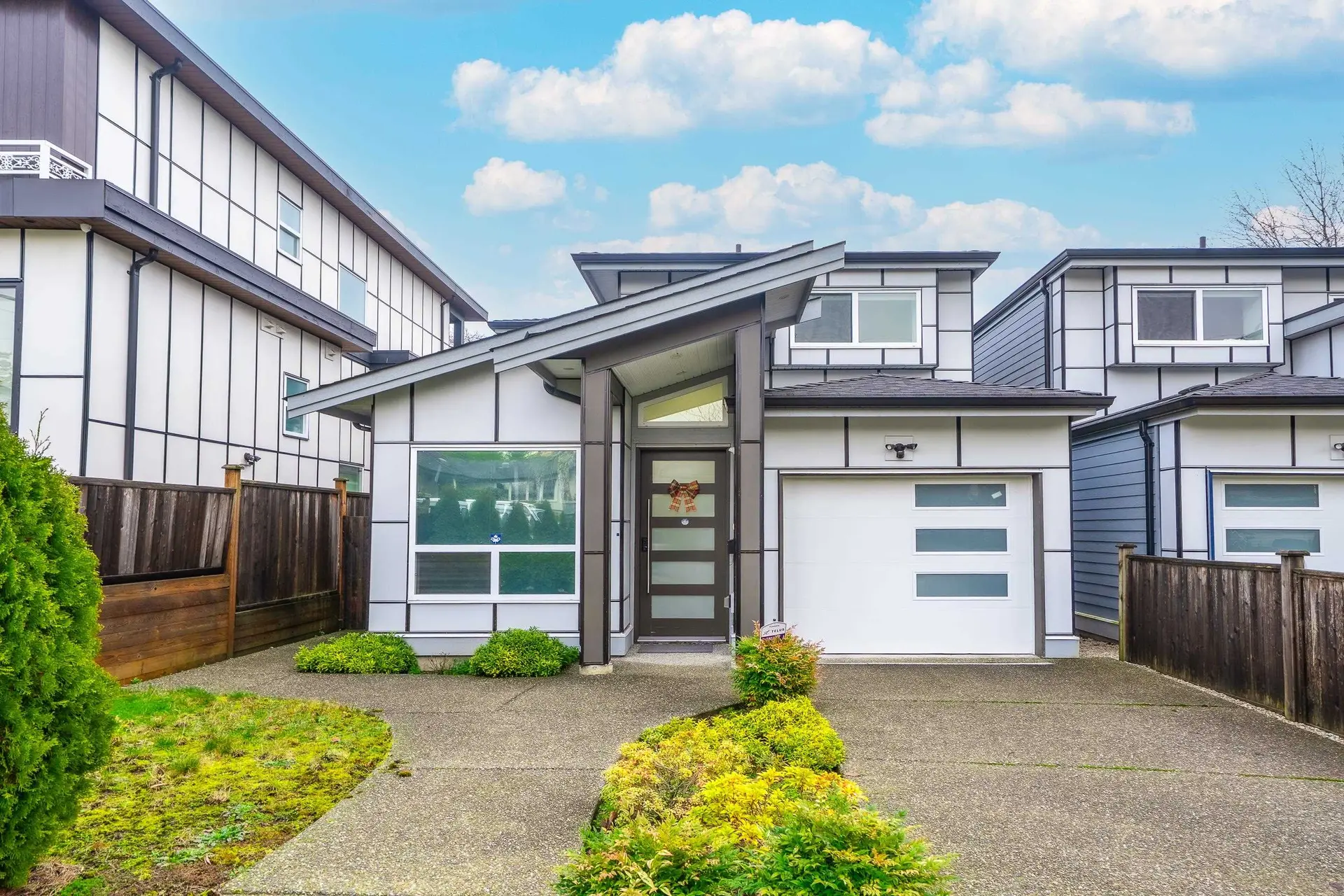 Property at 5180 Lorraine Avenue, Burnaby, BC