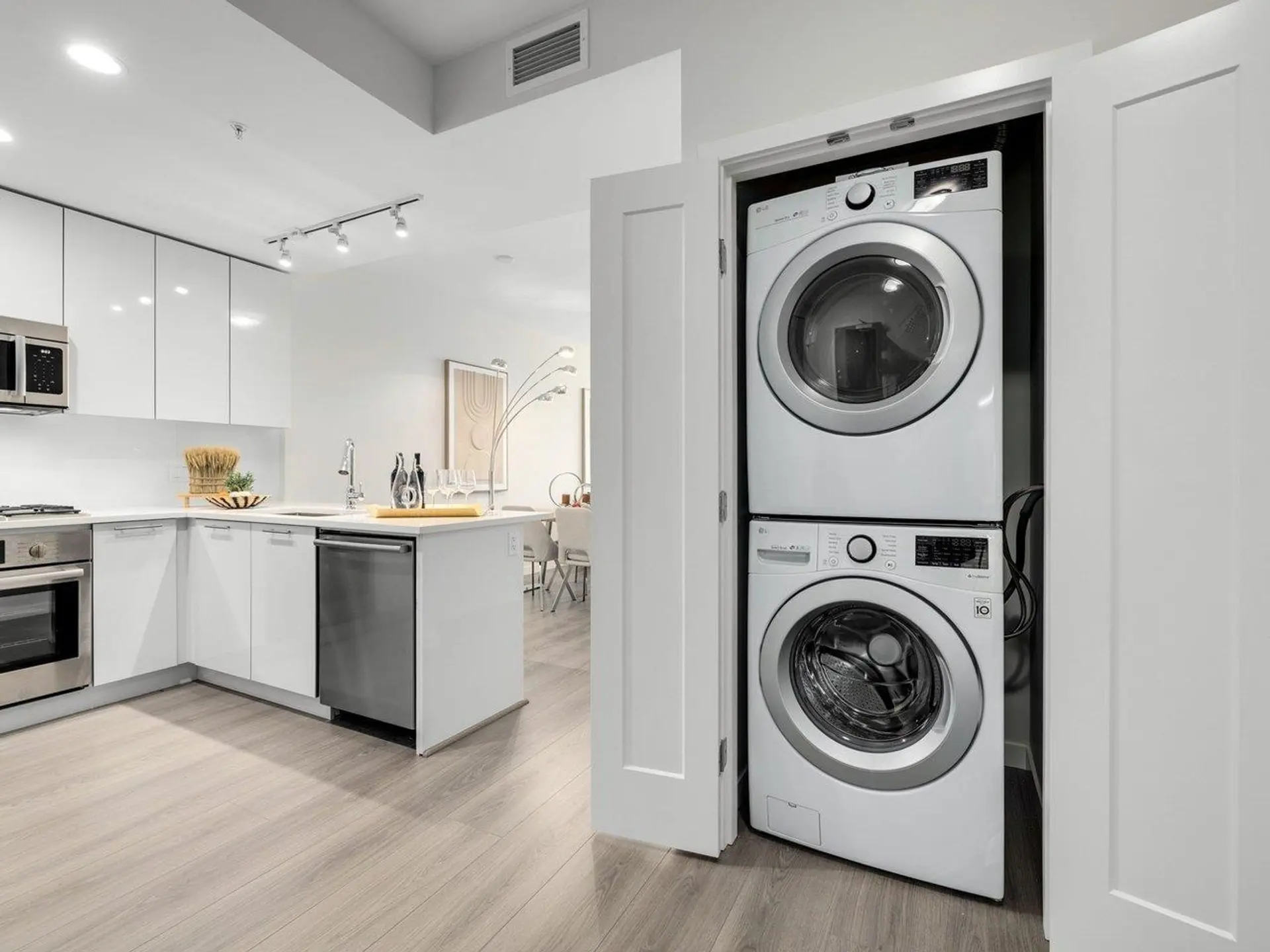 Property at #1502 3268 CARSCALLEN ROAD, Richmond, BC