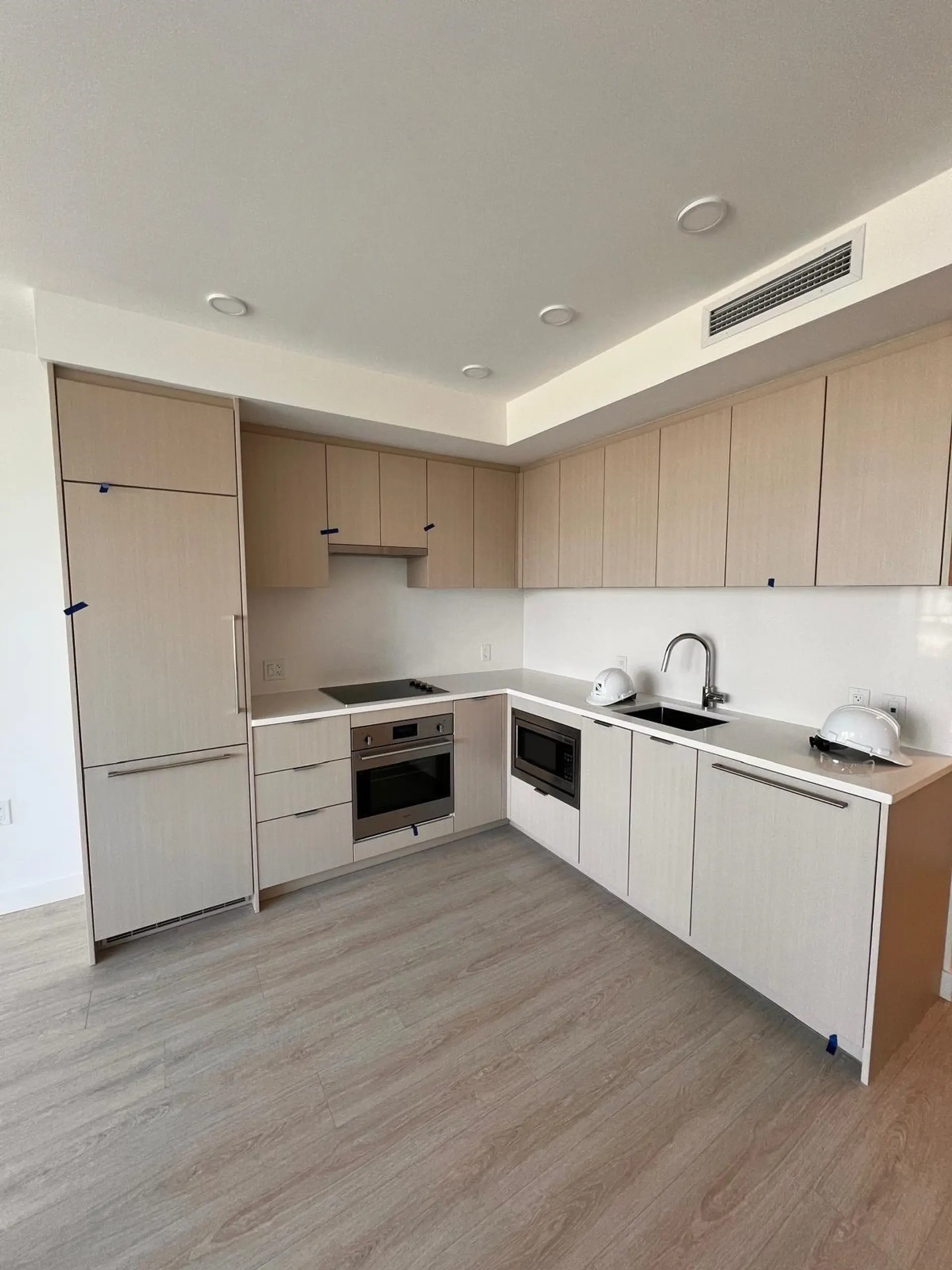 Property at #706 13675 107A AVENUE, Surrey, BC