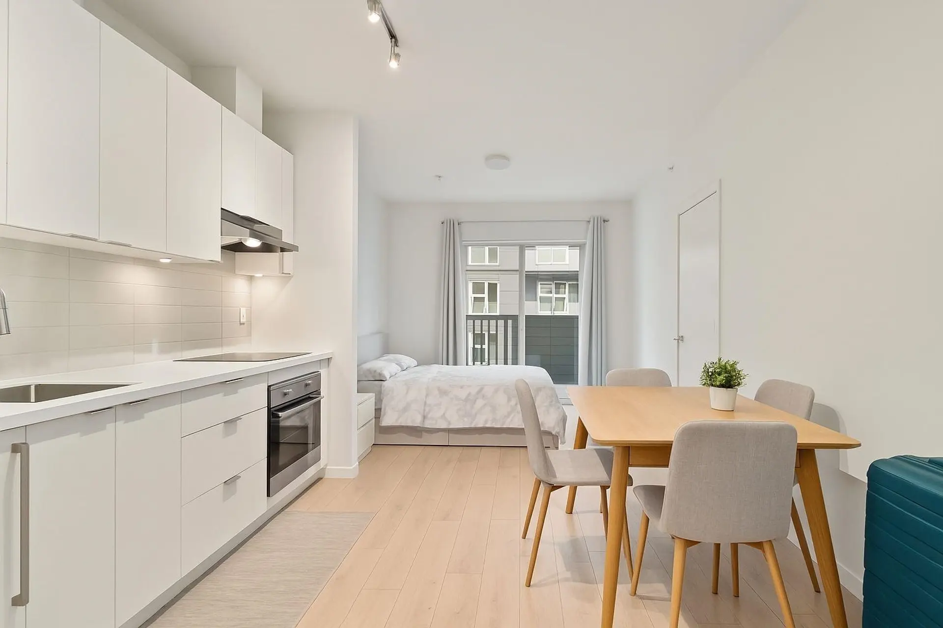 Property at #410 13678 GROSVENOR ROAD, Surrey, BC