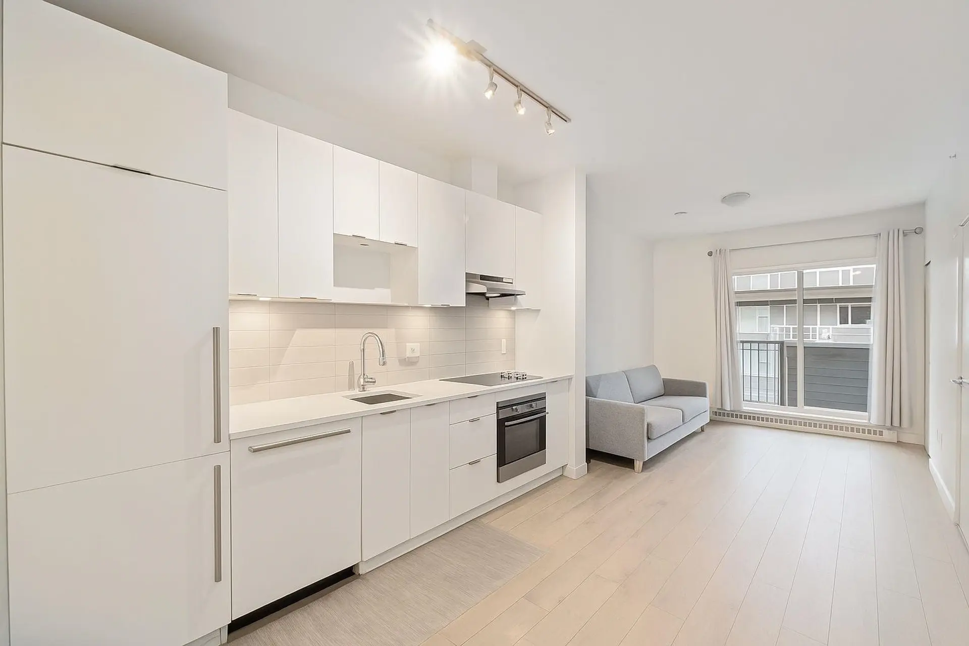 Property at #410 13678 GROSVENOR ROAD, Surrey, BC