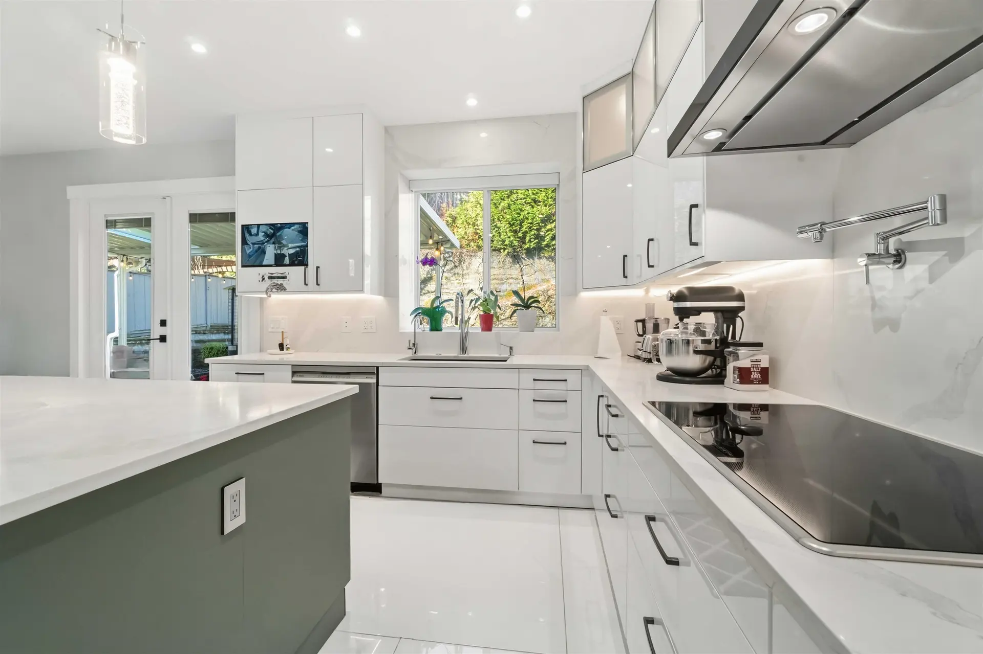 Property at 108 SYCAMORE DRIVE, Port Moody, BC