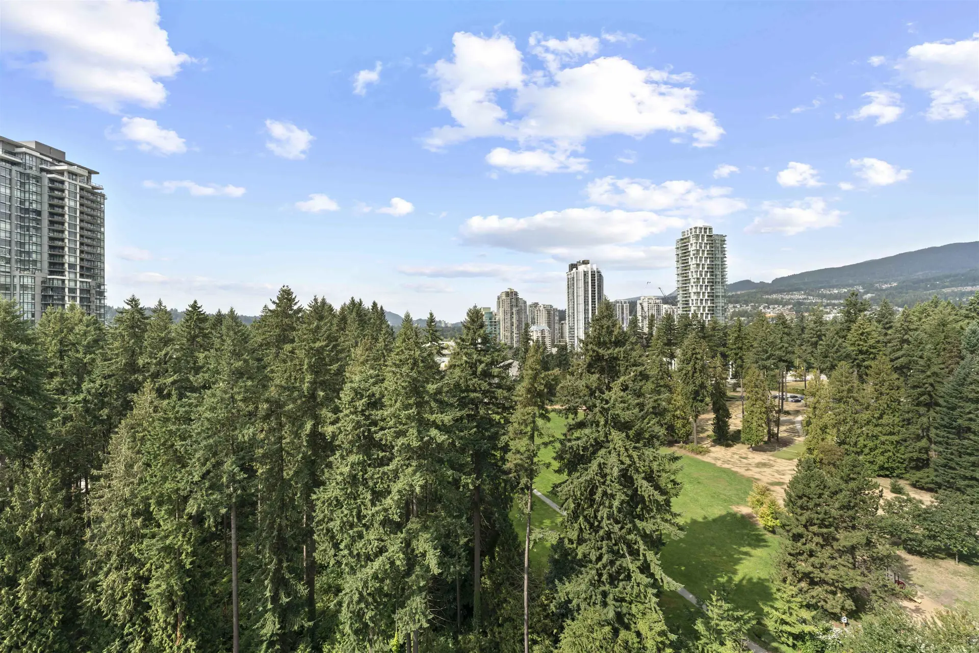 Property at #1605 3096 Windsor Gate, Coquitlam, BC