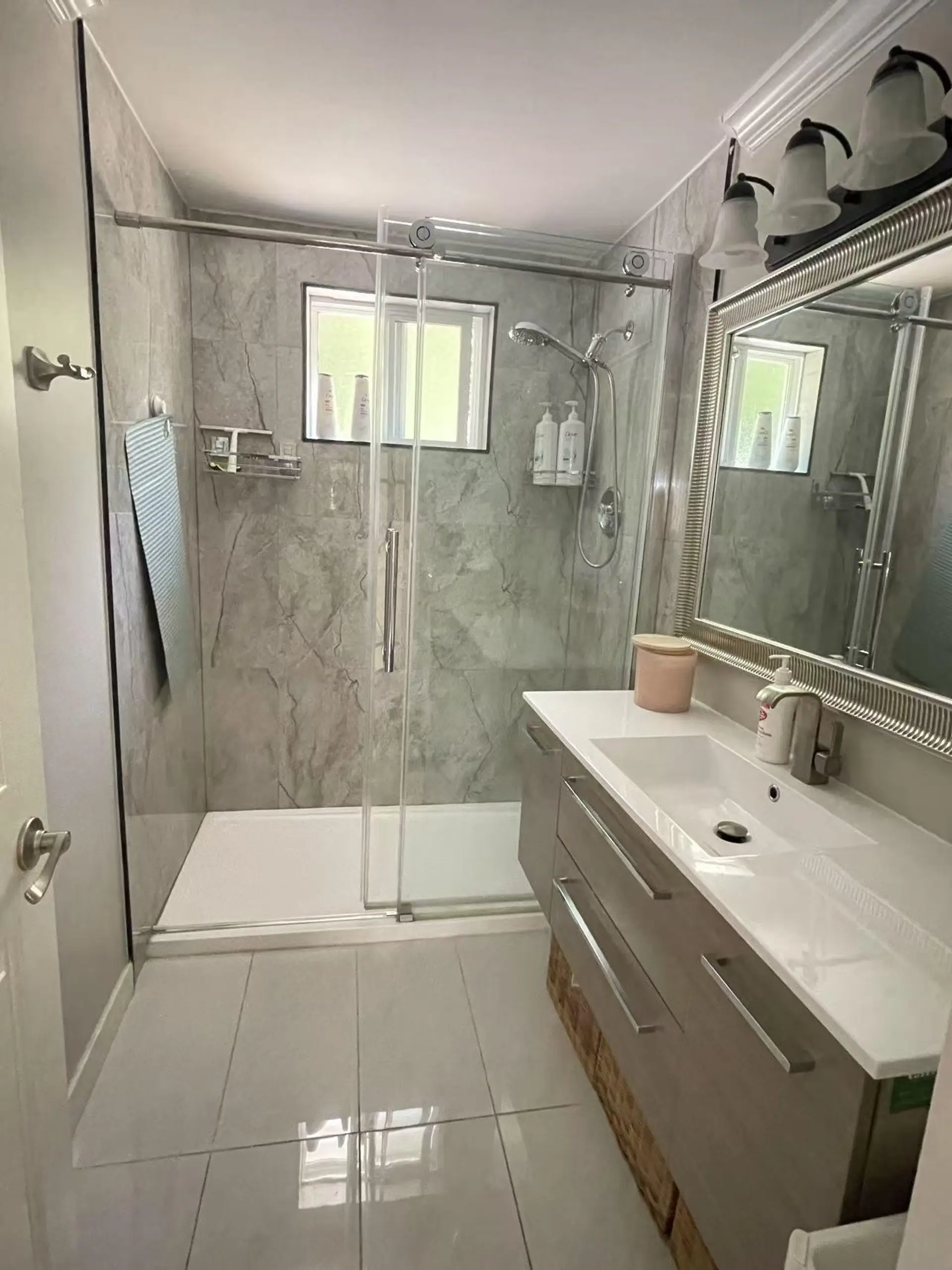 Property at 4598 WHITAKER ROAD, Sechelt, BC