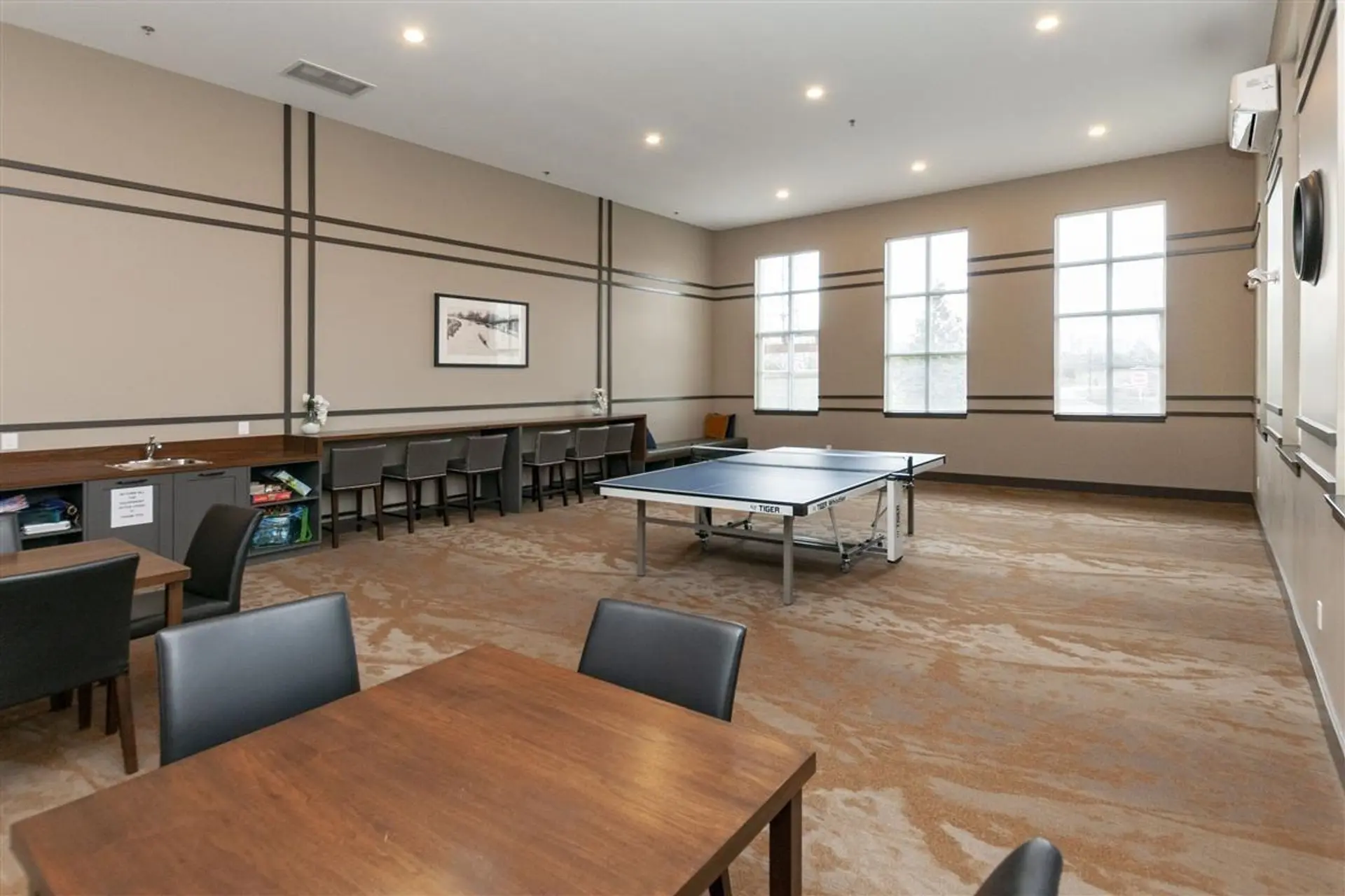 Property at #418 15138 34 AVENUE, Surrey, BC