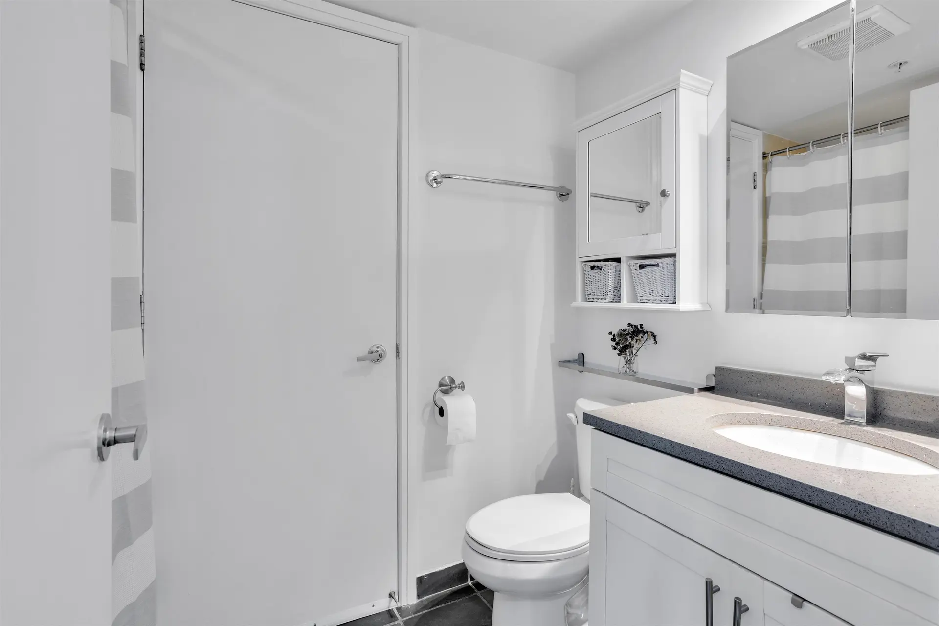 #2507 1068 Hornby Street - Image 13