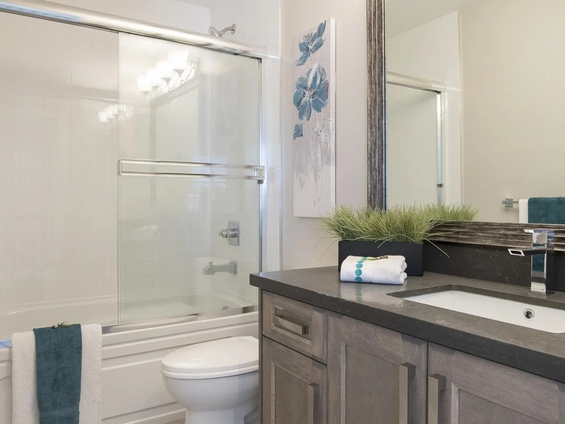 Property at 1927 RIVER DRIVE, New Westminster, BC