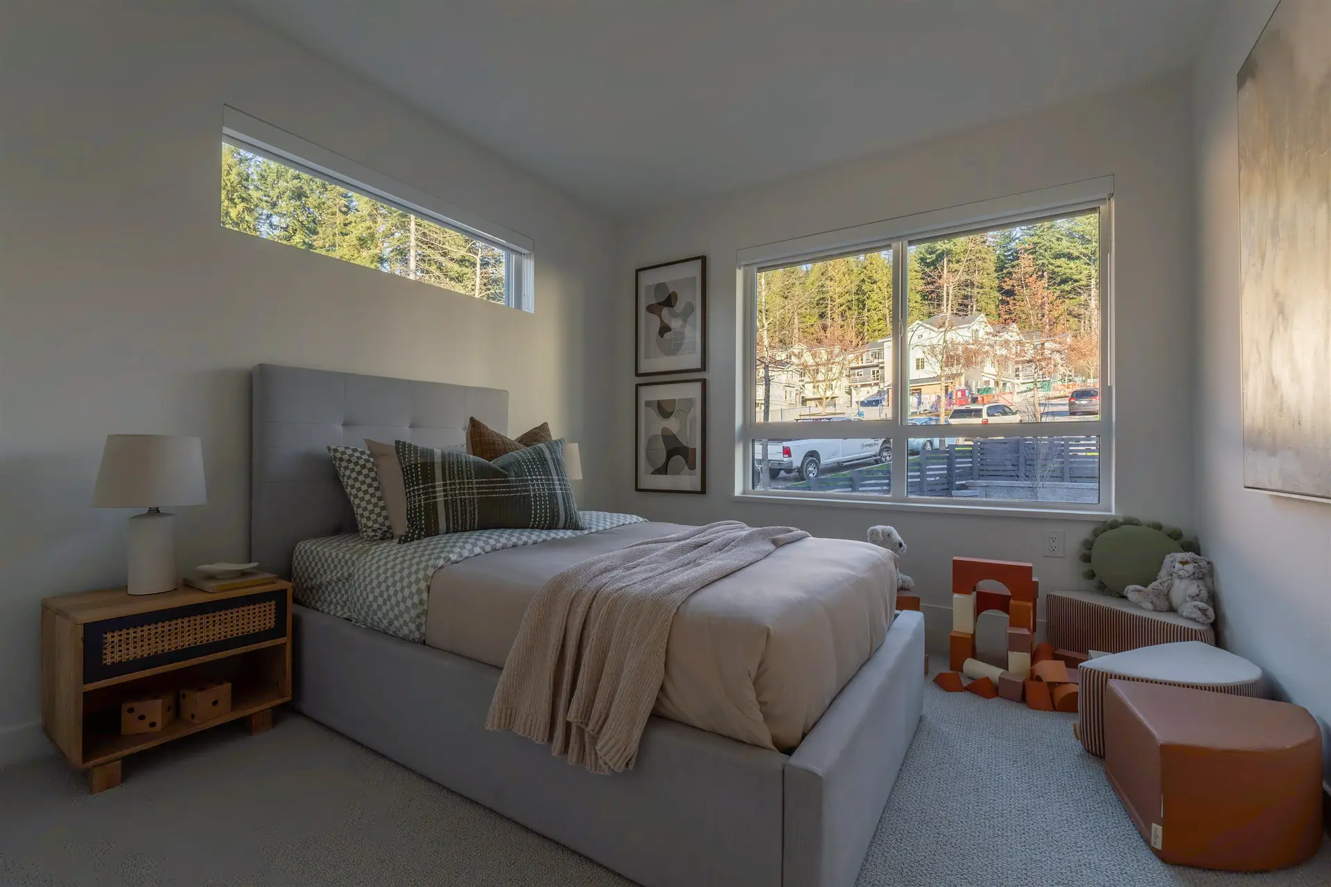 #112 3535 Highland Drive - Image 2
