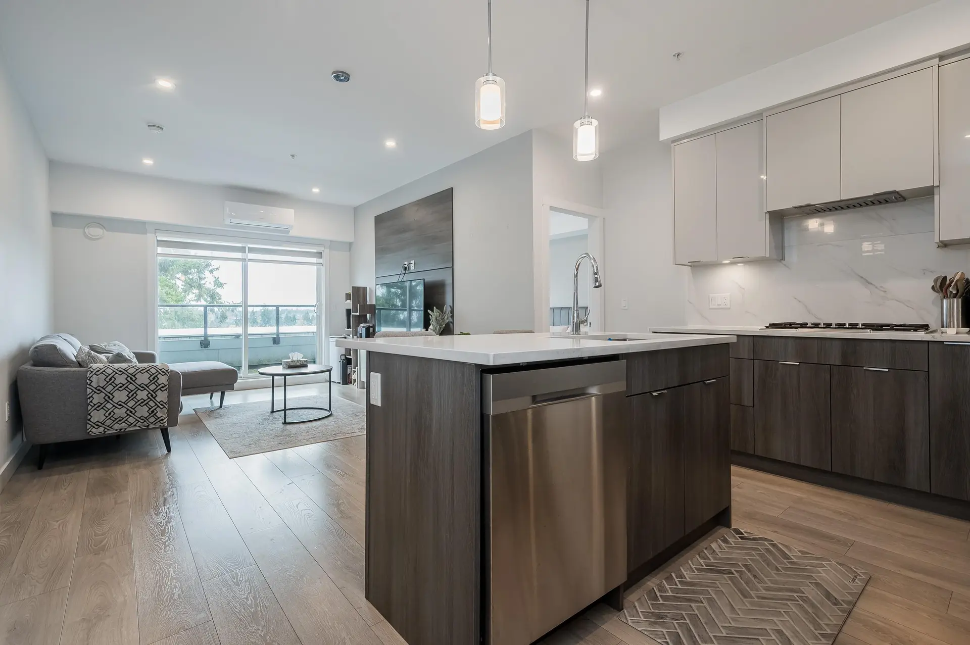 Property at #506 14438 72 AVENUE, Surrey, BC