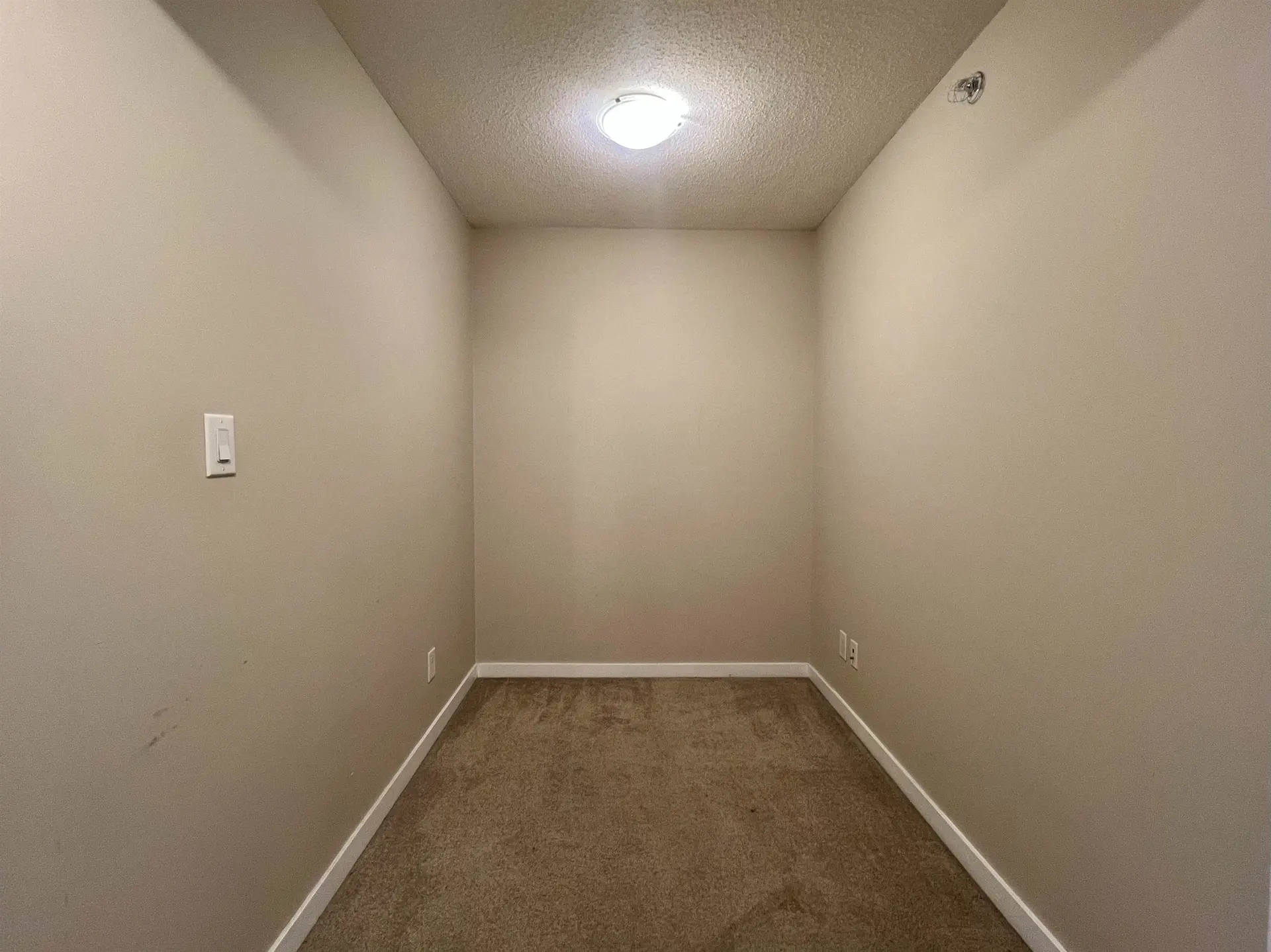 #2009 9868 Cameron Street - Image 7