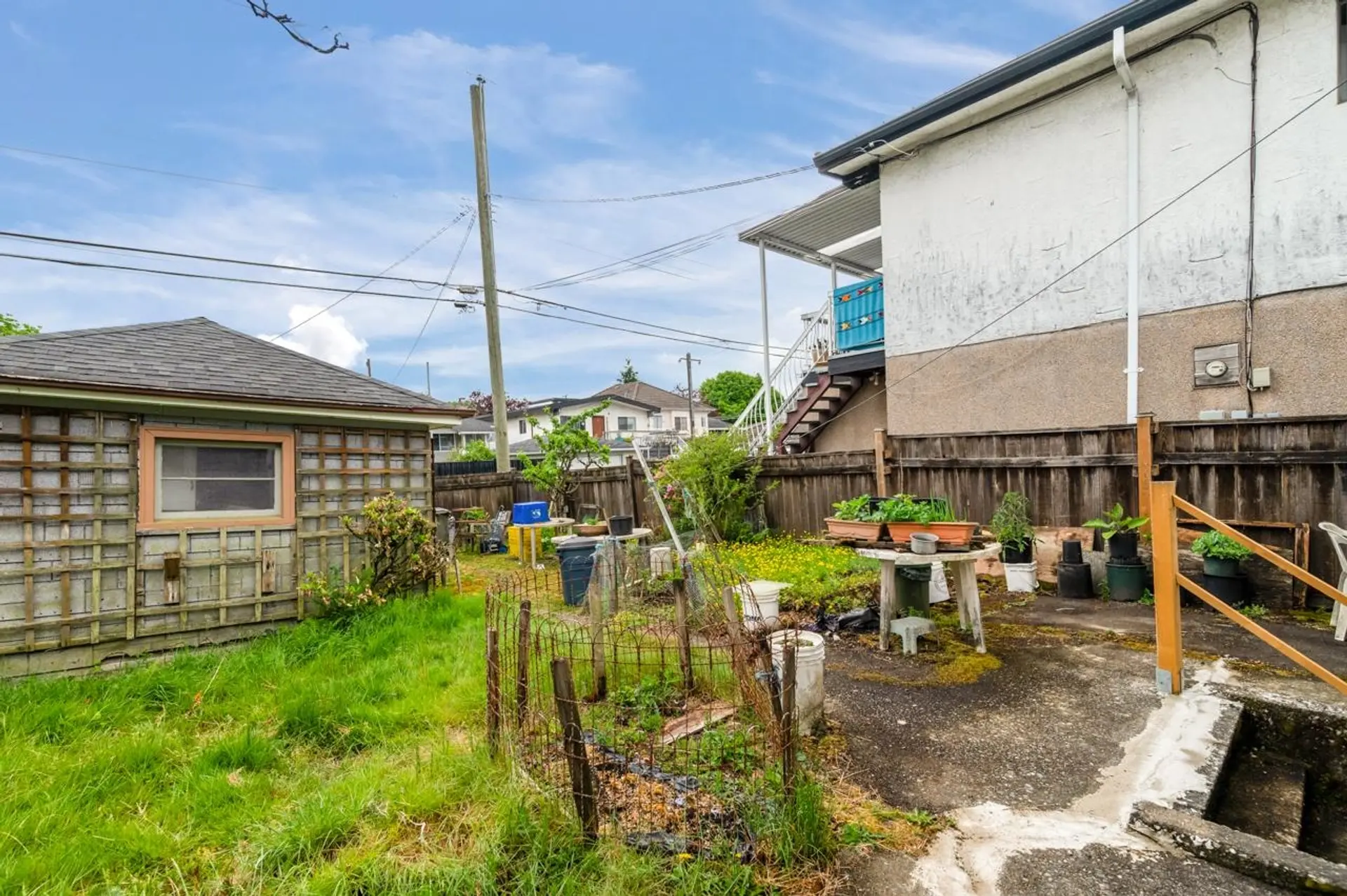 2566 Venables Street - Image 17