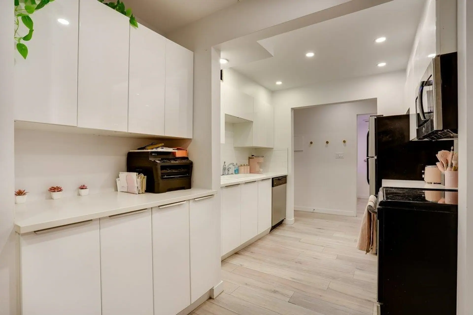 Property at #105 1544 FIR STREET, White Rock, BC