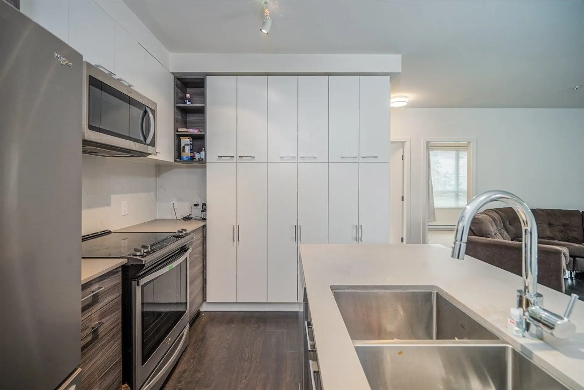 Property at #214 13963 105 BOULEVARD, Surrey, BC