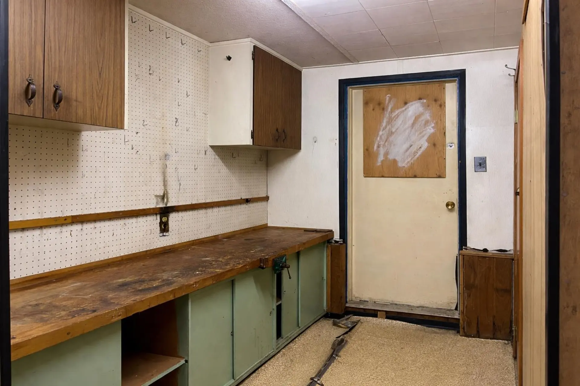 885 Porter Street - Image 14