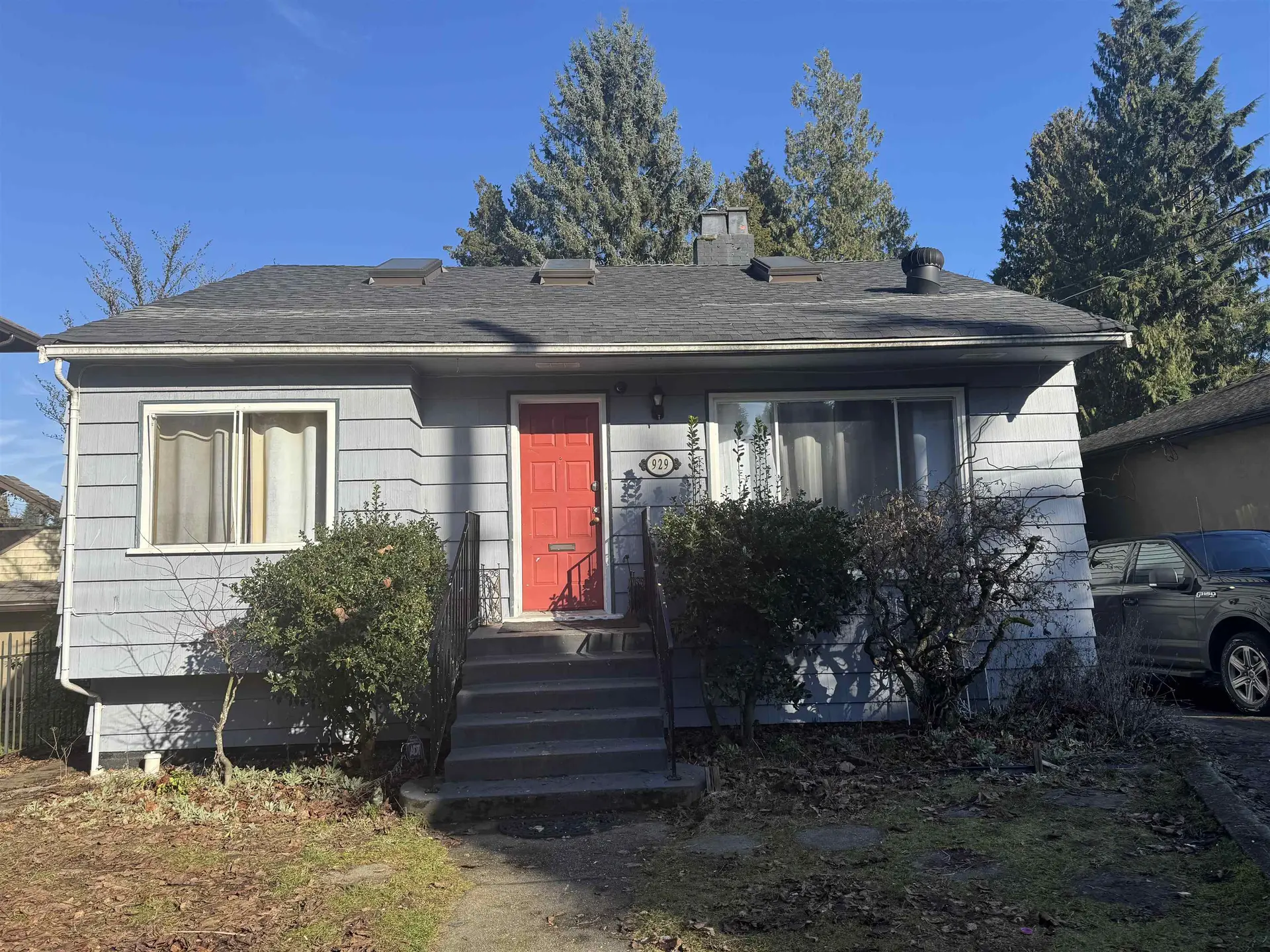 929 Sixth Street - Image 1