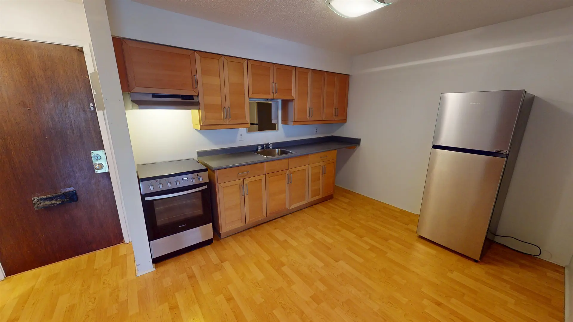 Property at #206 910 FIFTH AVENUE, New Westminster, BC