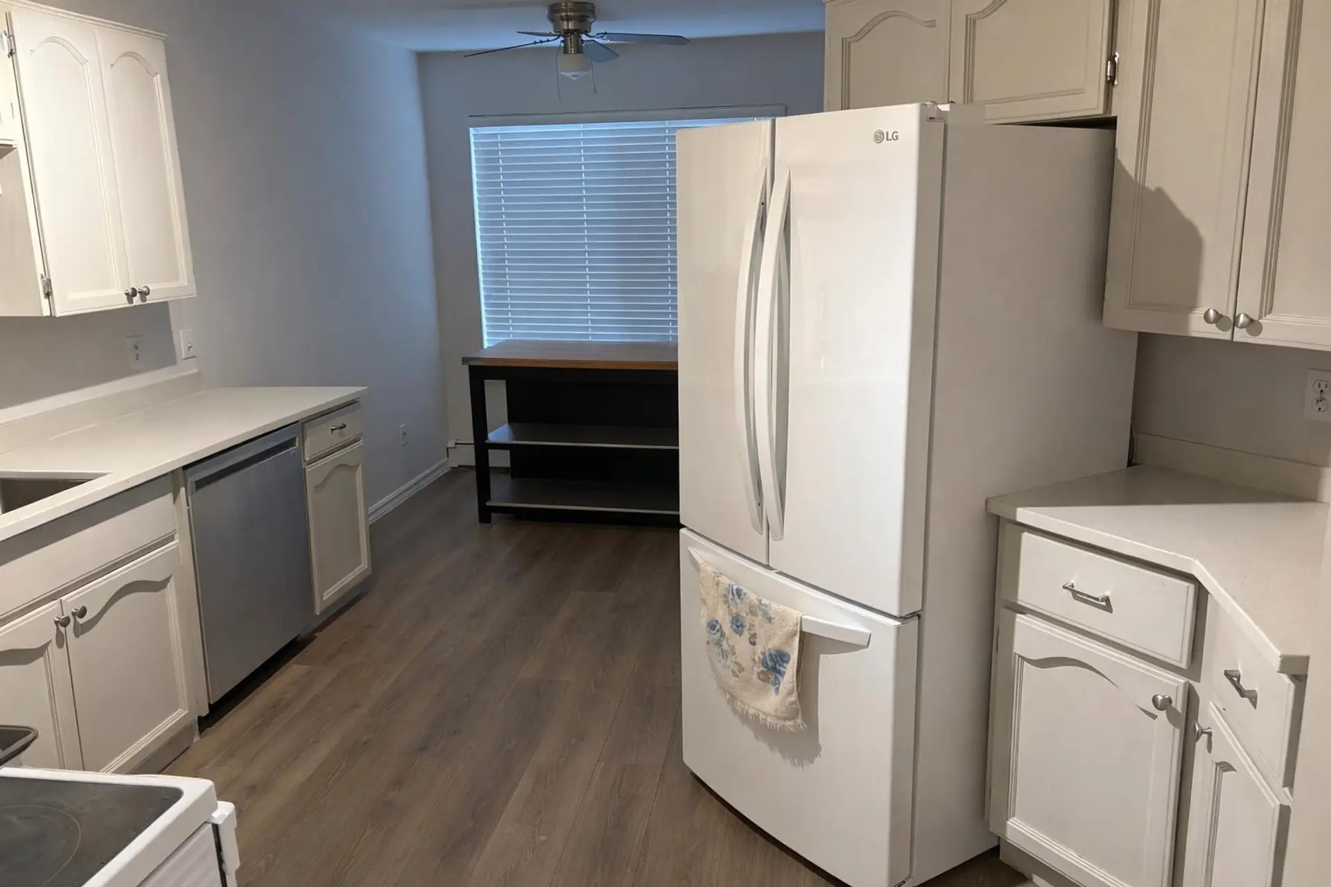 Property at #101 33401 MAYFAIR AVENUE, Abbotsford, BC