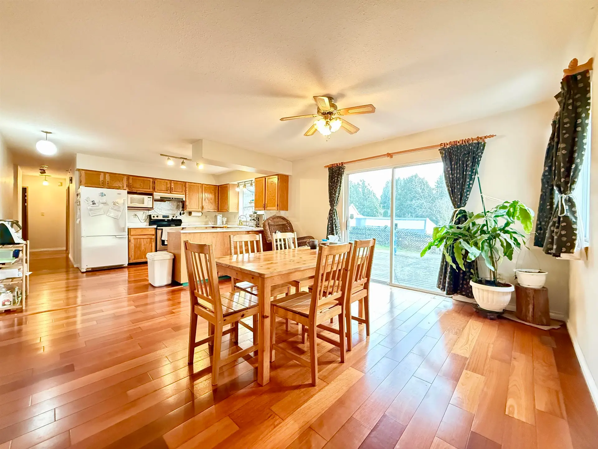 Property at 18572 76 AVENUE, Surrey, BC