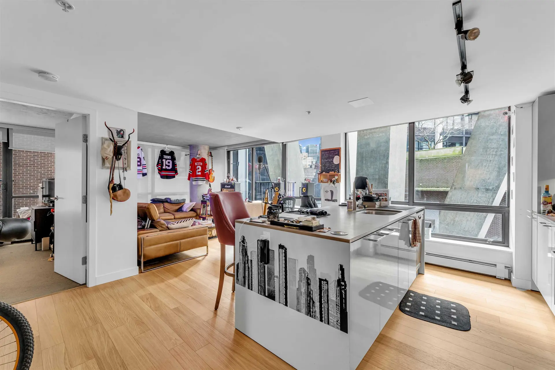 #205 128 W Cordova Street - Image 3