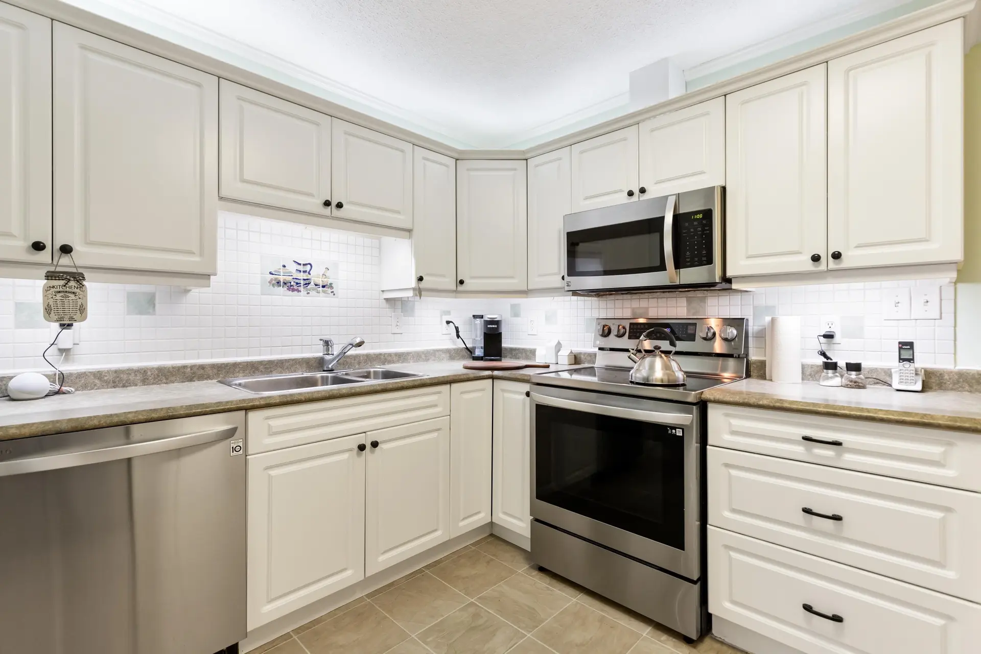 Property at 12214 211 STREET, Maple Ridge, BC