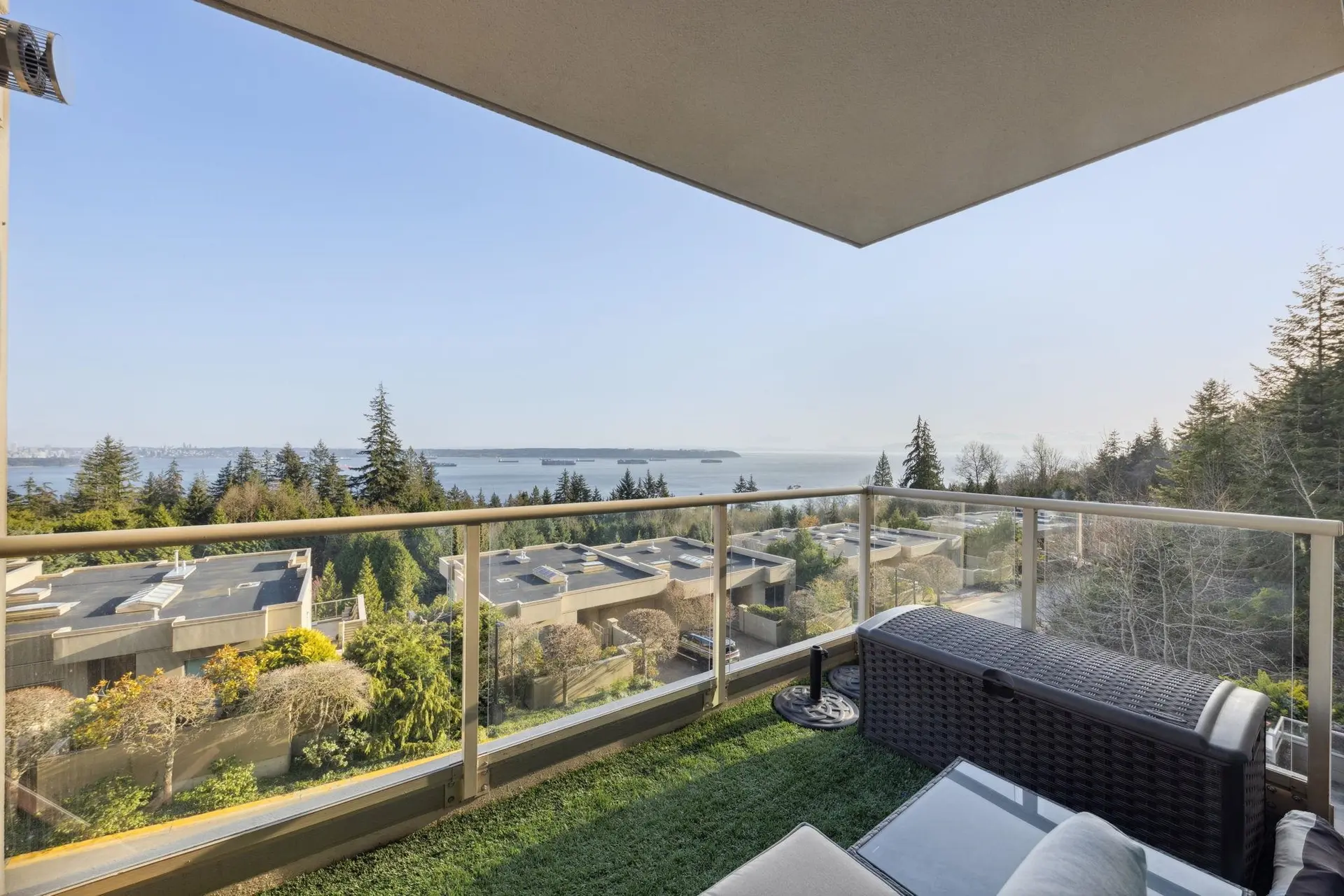 Property at #302 3131 DEER RIDGE DRIVE, West Vancouver, BC