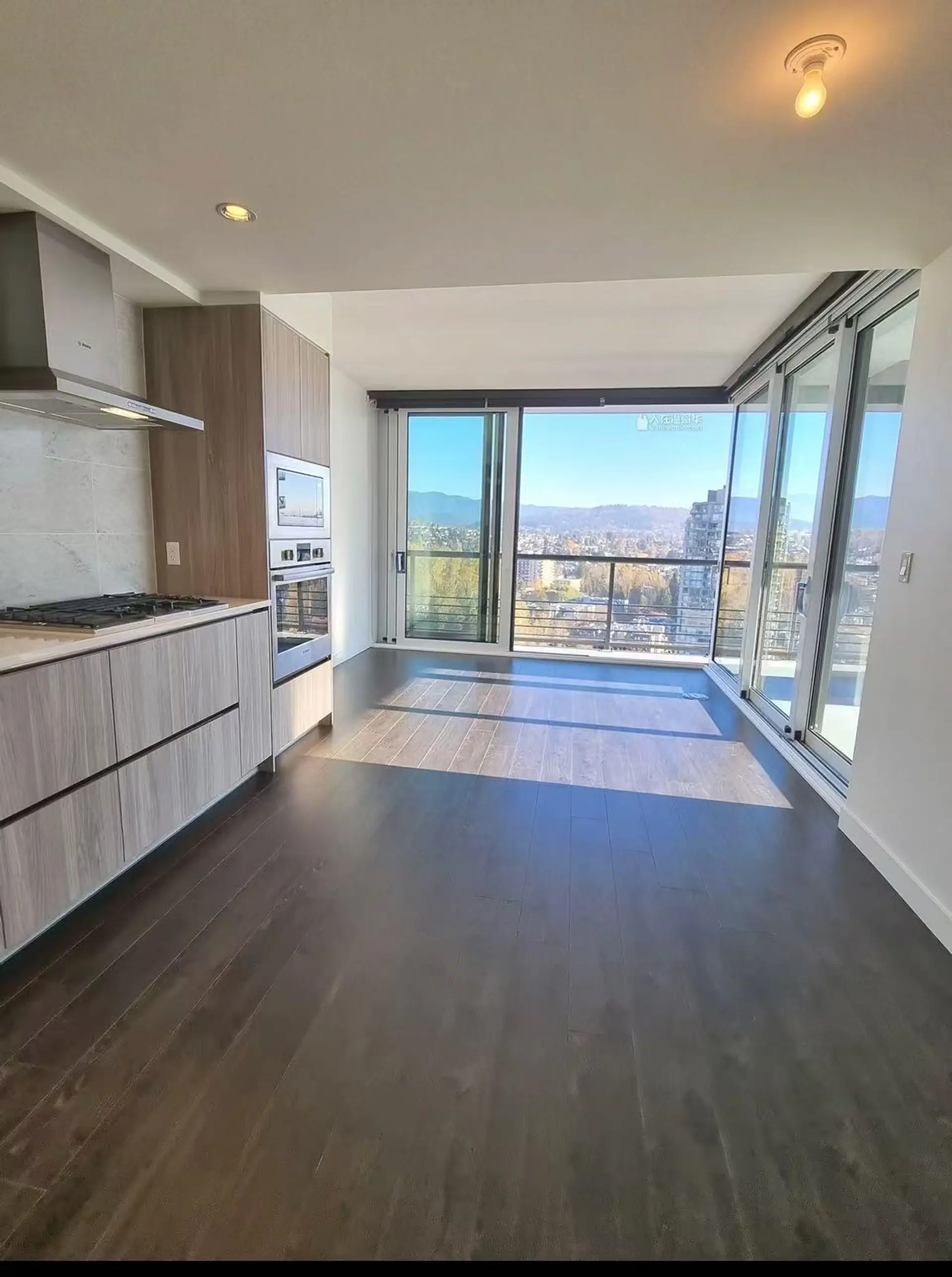 Property at #1409 4720 LOUGHEED HIGHWAY, Burnaby, BC