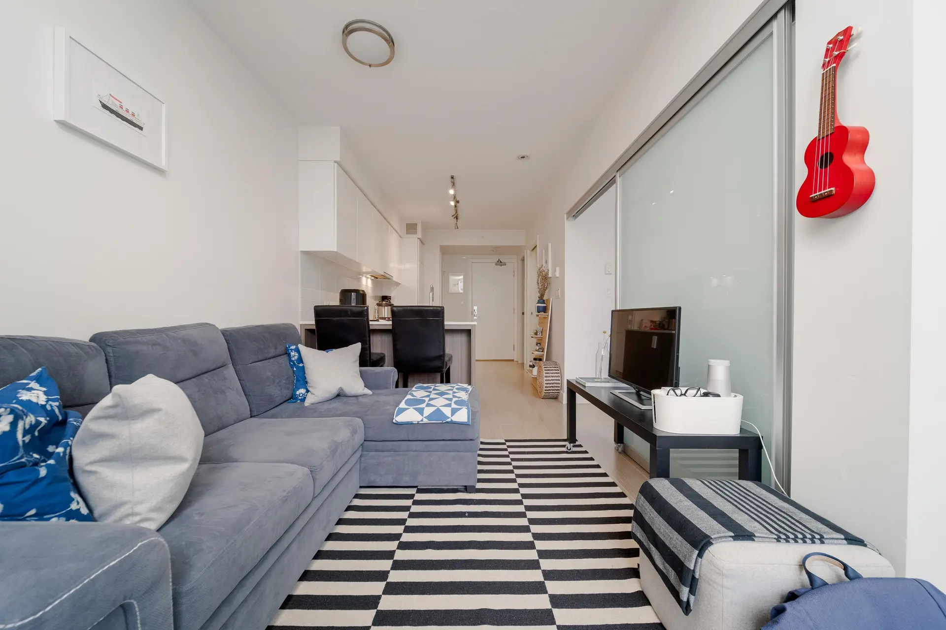 #1003 1308 Hornby Street - Image 12