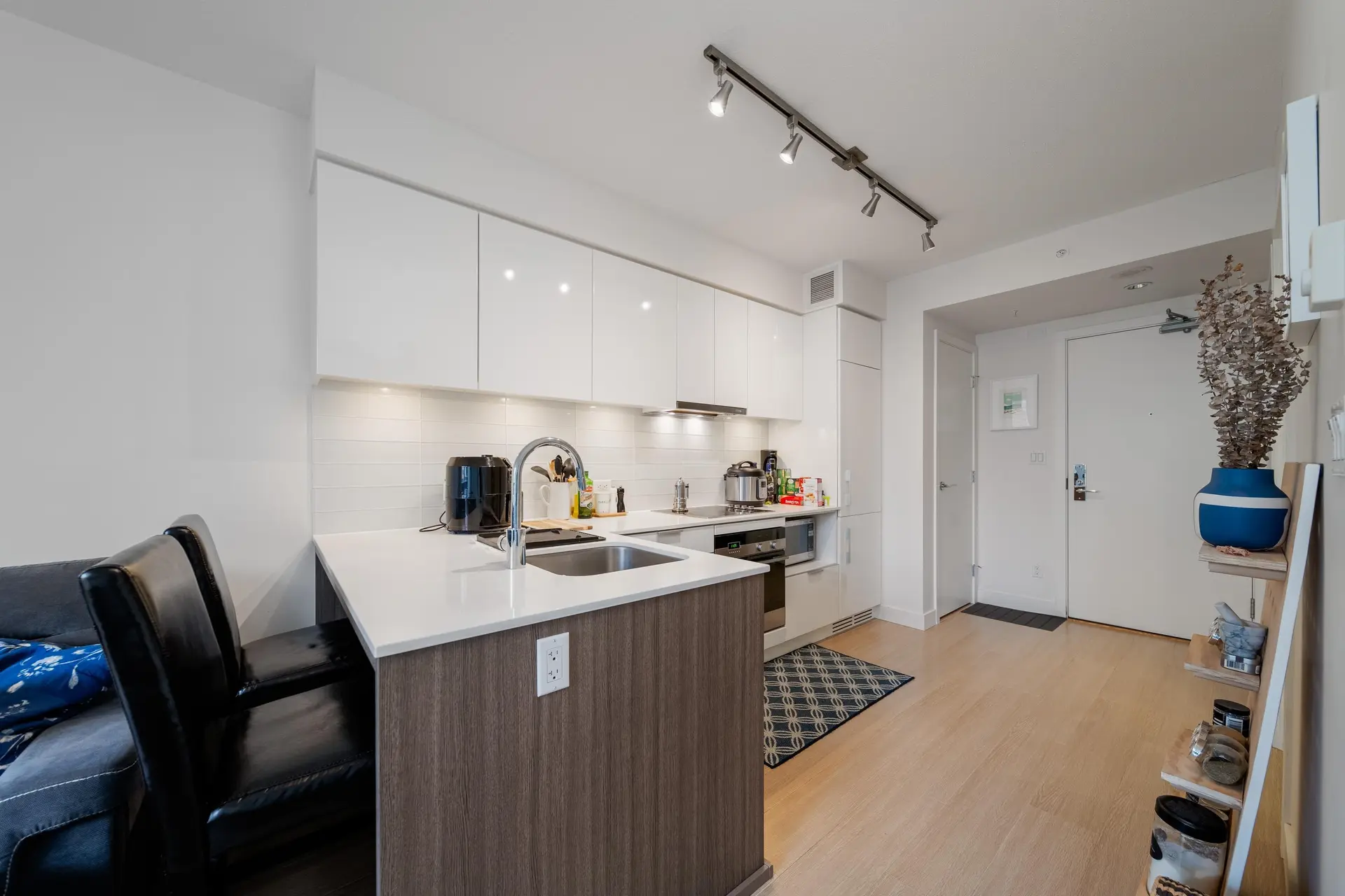 #1003 1308 Hornby Street - Image 5