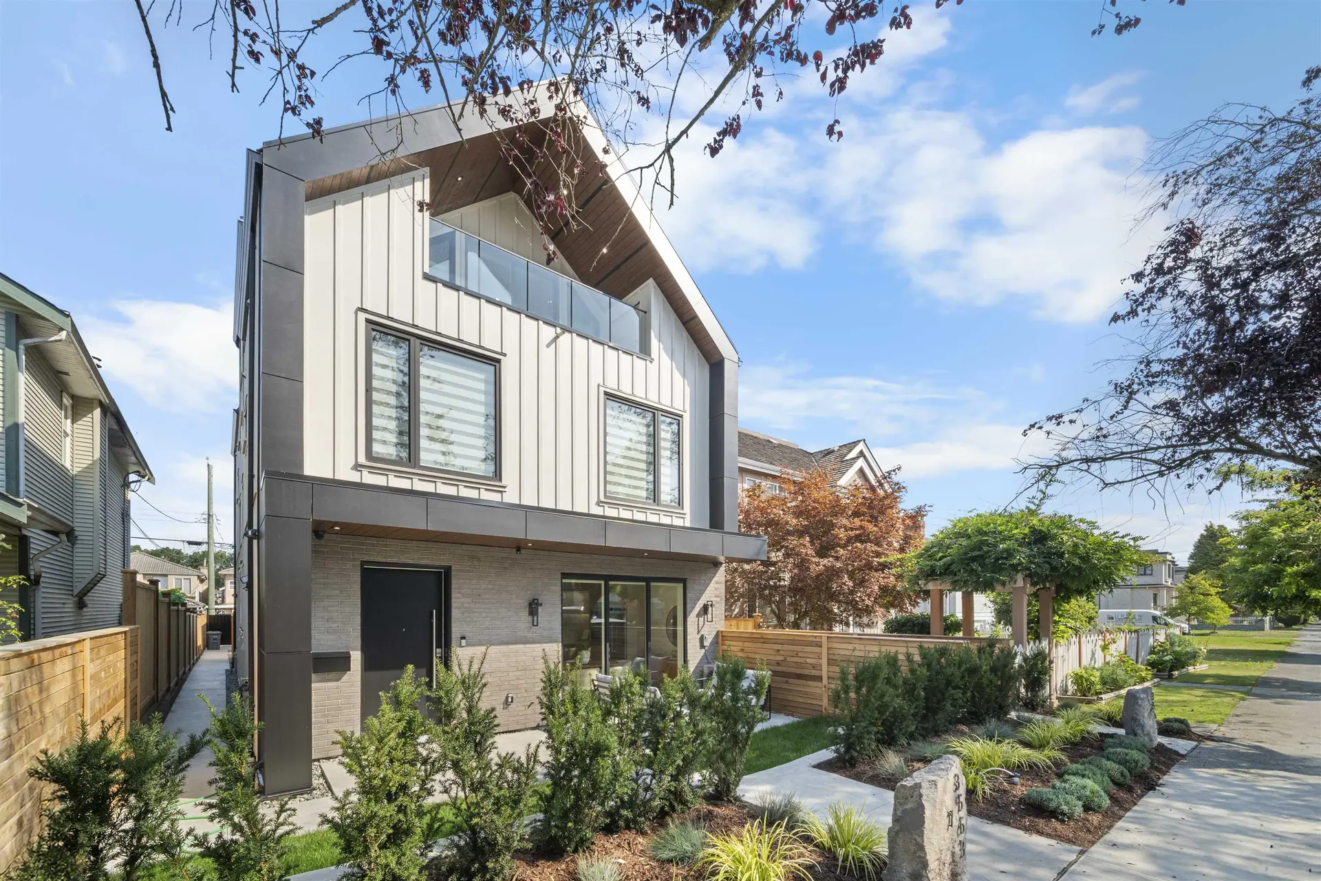 #1 3563 E 25th Avenue - Image 19