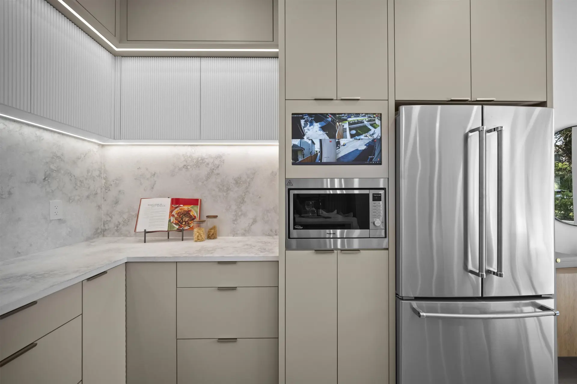 #1 3563 E 25th Avenue - Image 8