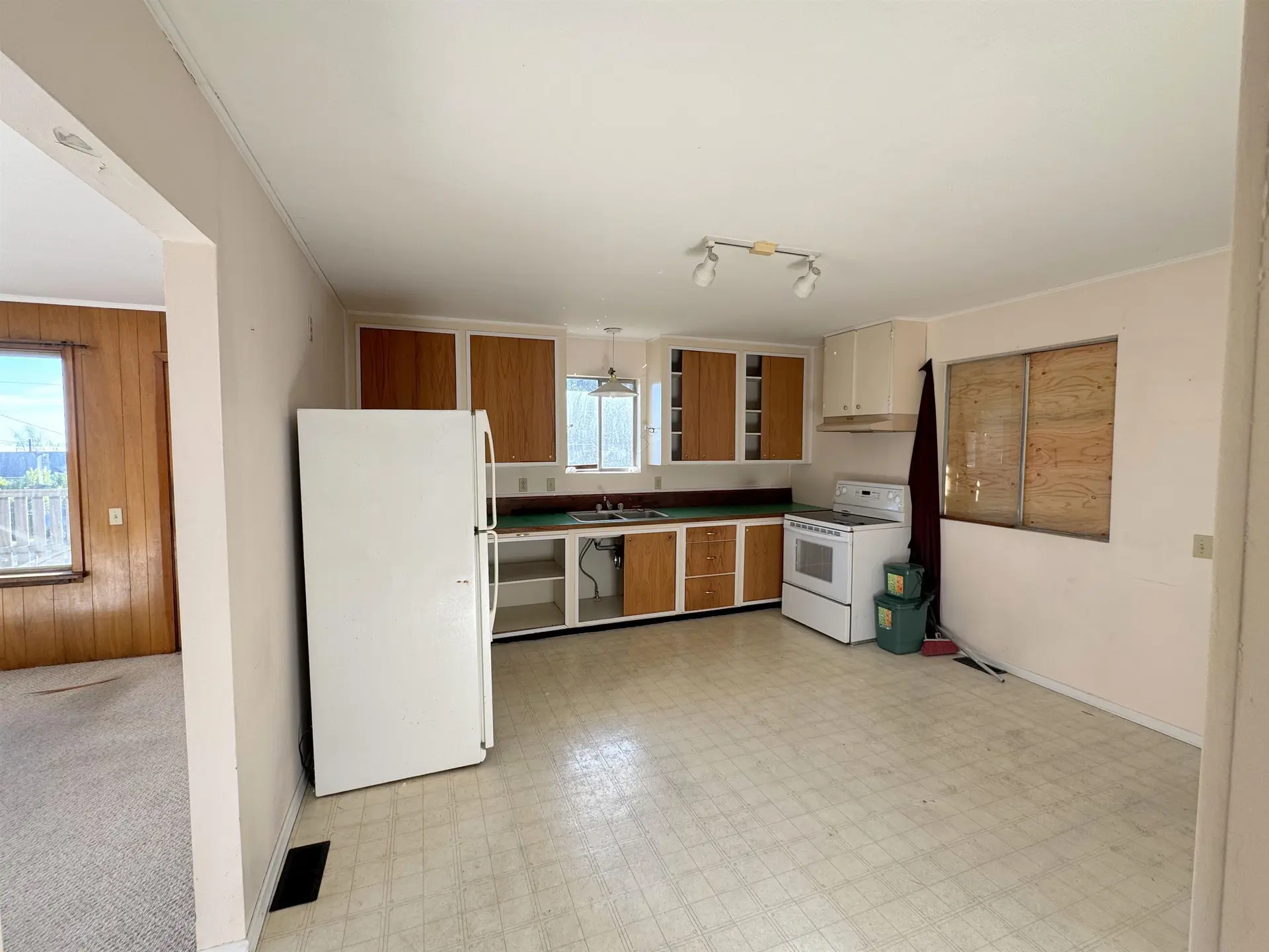 Property at 764 HILLCREST ROAD, Gibsons, BC