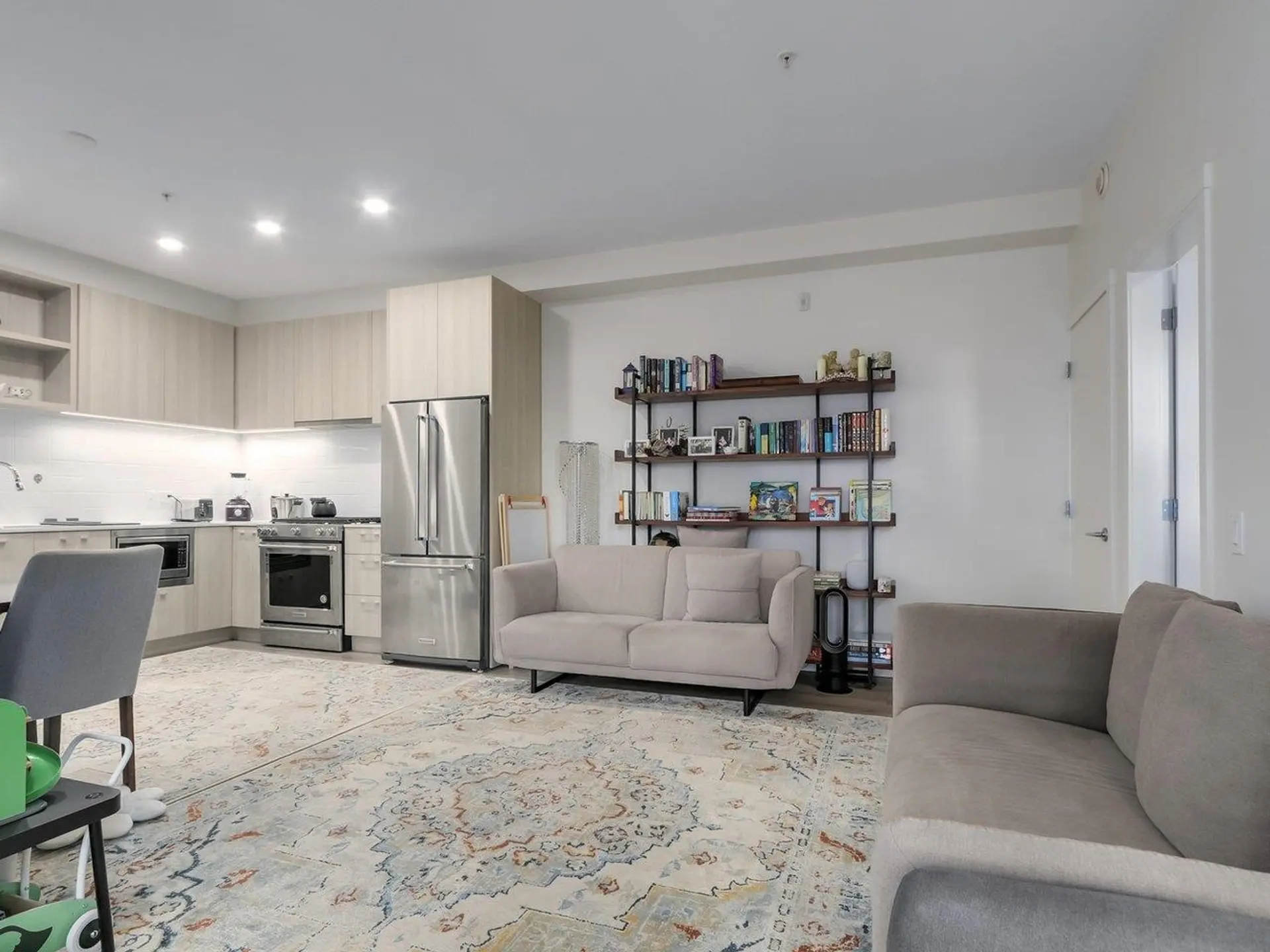 Property at #604 721 ANSKAR COURT, Coquitlam, BC