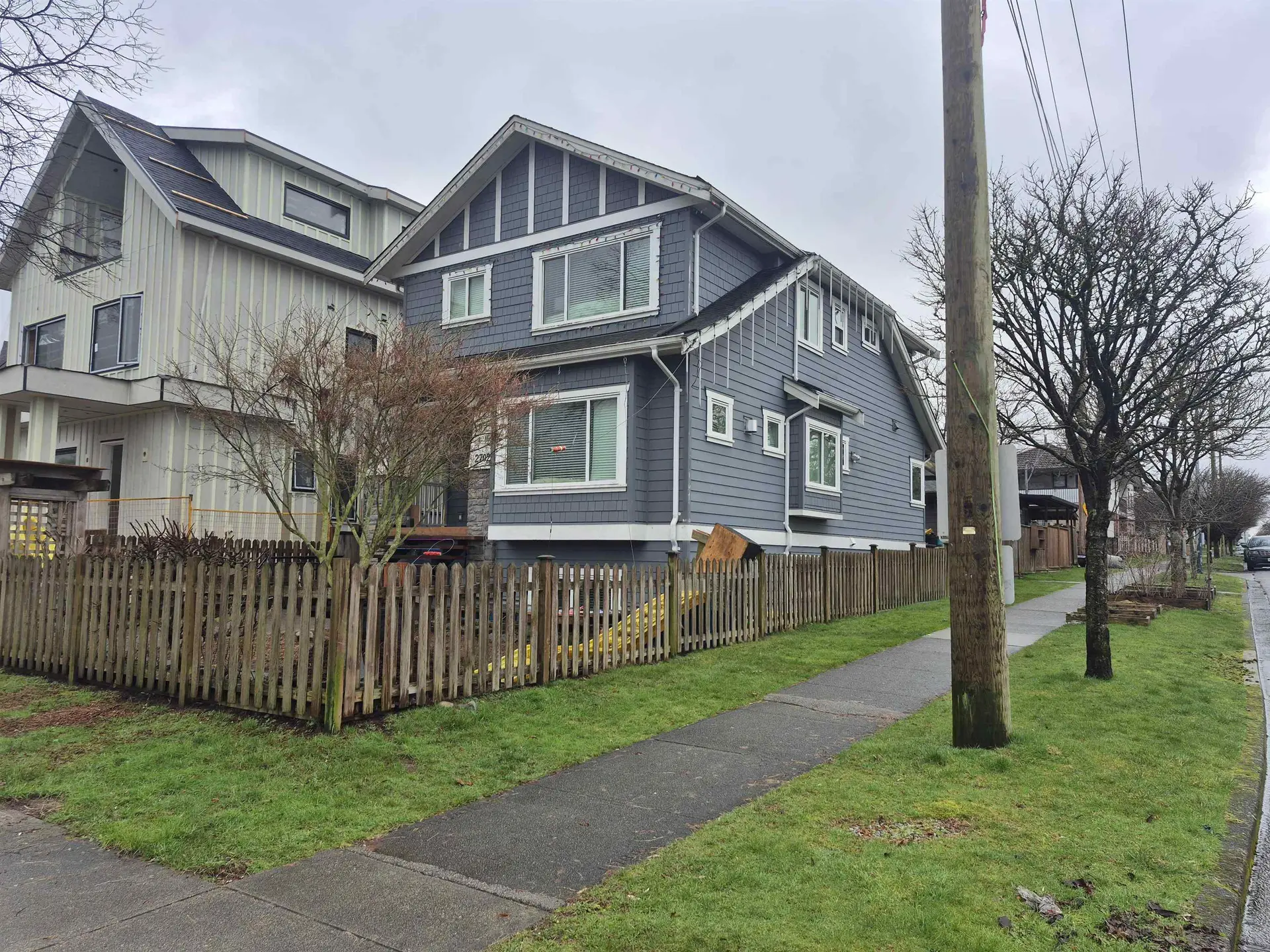 2702 Kitchener Street - Image 6