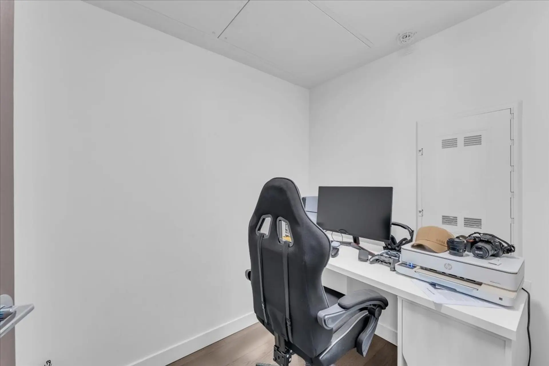 Property at #1609 68 SMITHE STREET, Vancouver, BC