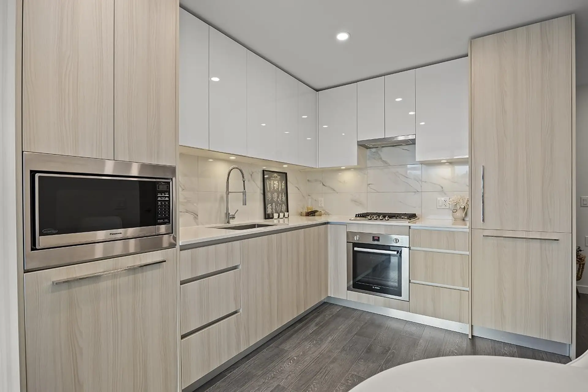 #703 5311 Goring Street - Image 3