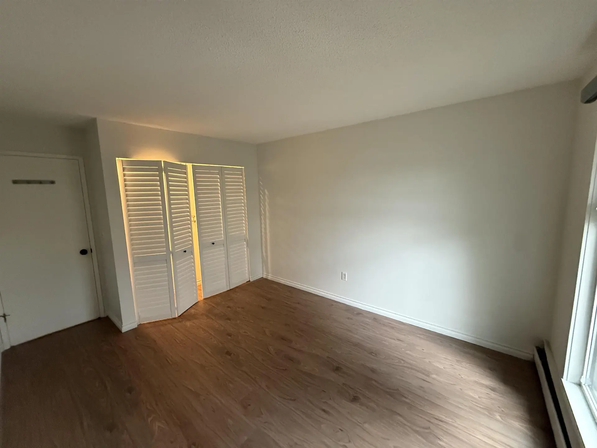 #401 1066 E 8 Avenue - Image 4
