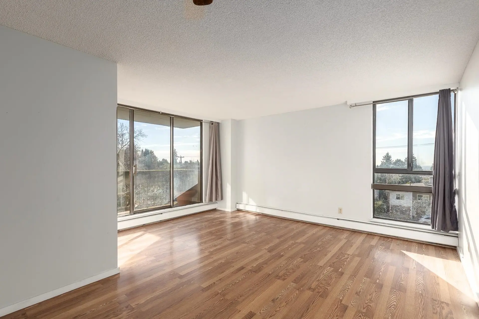 #403 4105 Imperial Street - Image 2