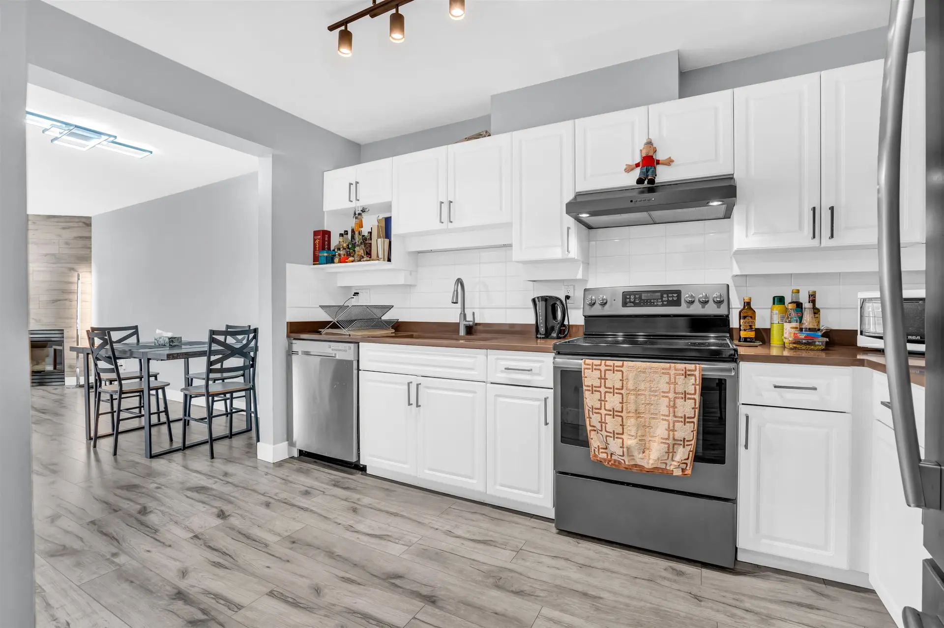 Property at #301 1655 GRANT AVENUE, Port Coquitlam, BC