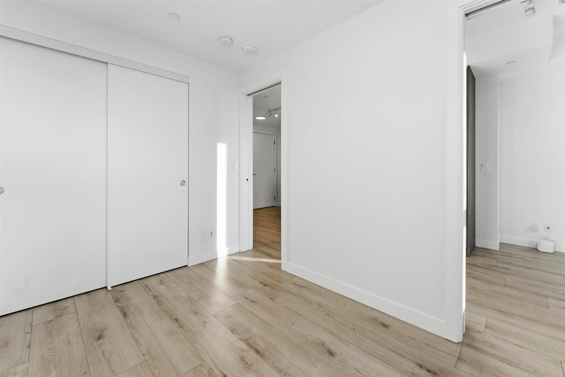 Property at #1409 10626 CITY PARKWAY, Surrey, BC