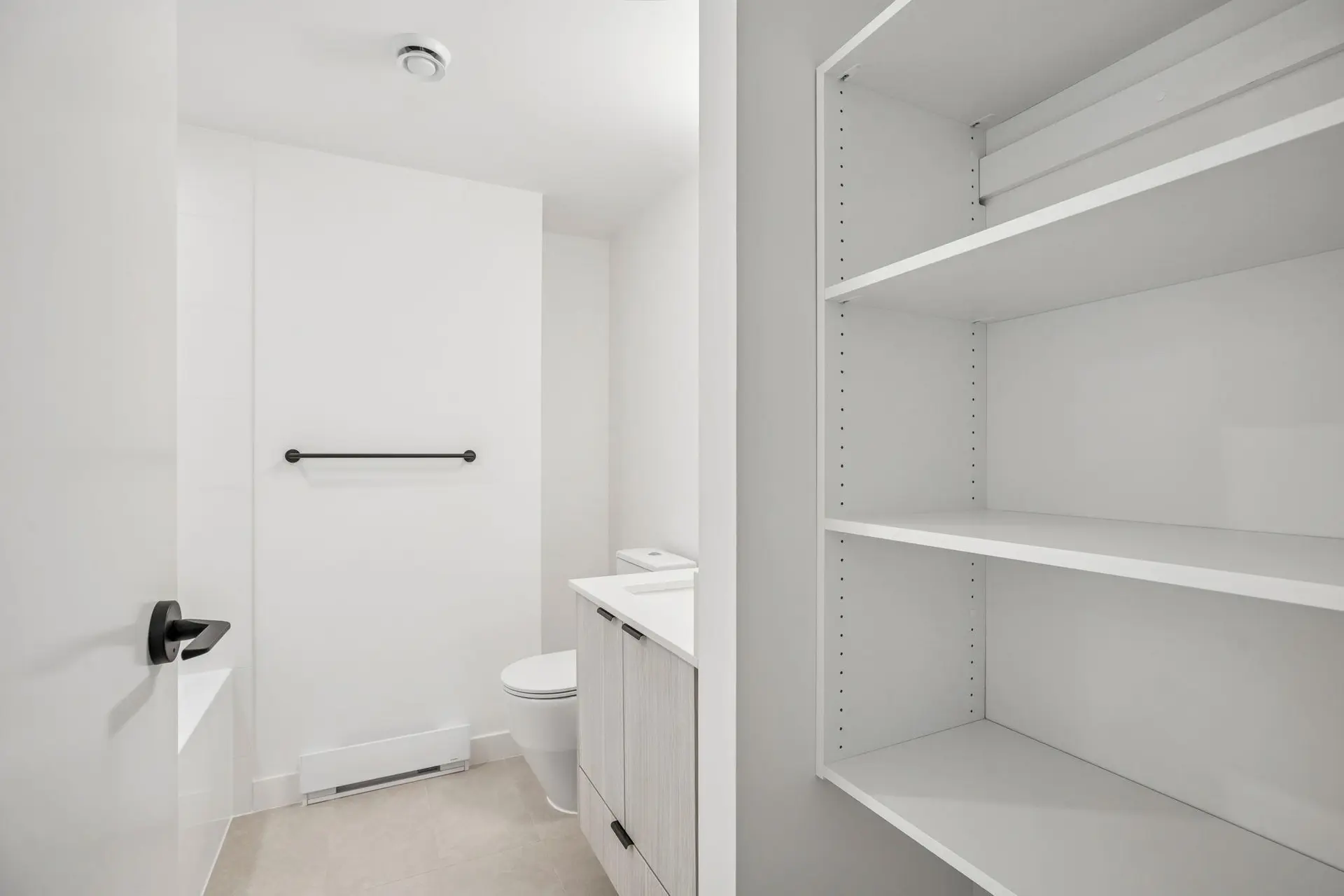 #136 921 Grant Street - Image 10