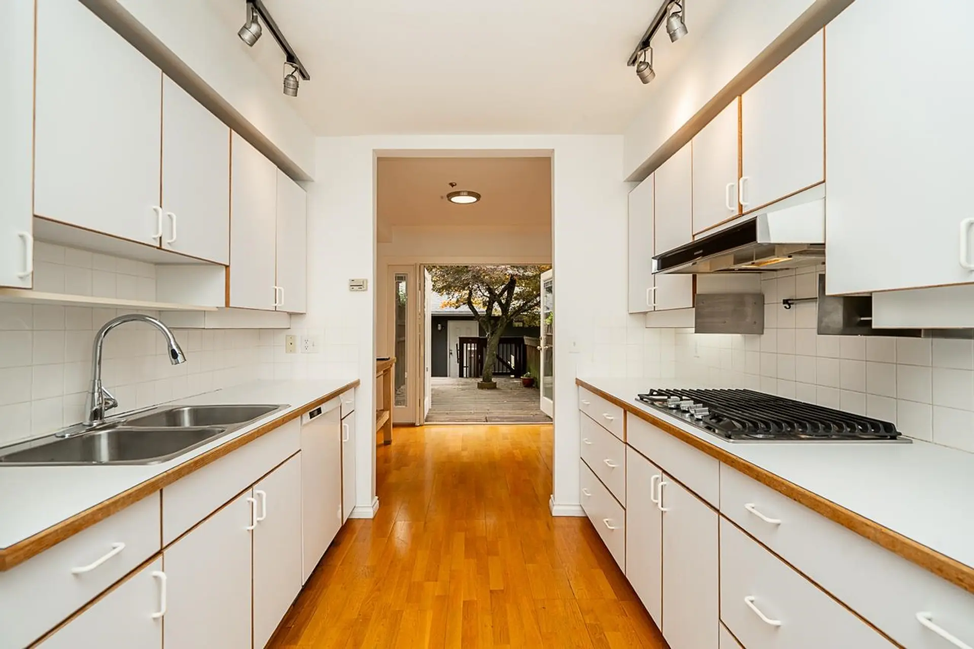 1796 W 14th Avenue - Image 2