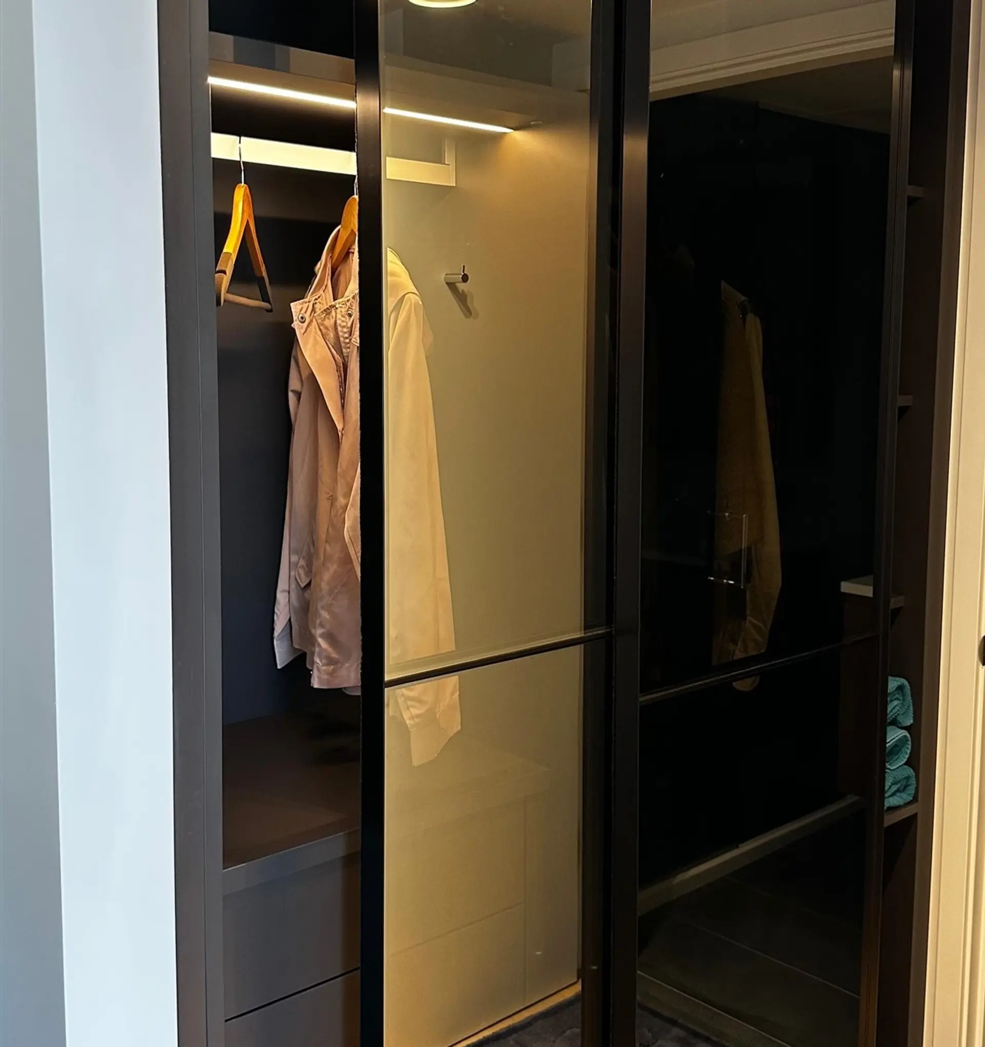 Property at #3309 1289 HORNBY STREET, Vancouver, BC