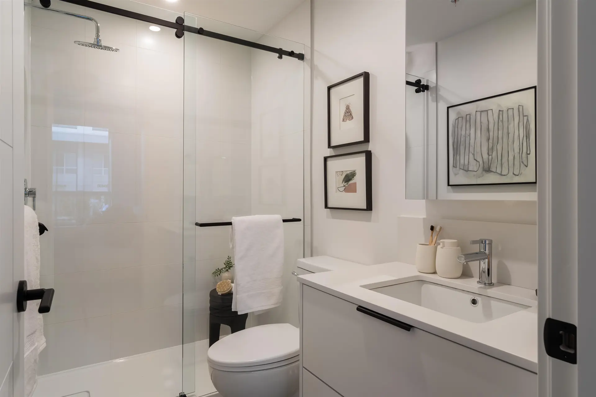 Property at #206 30494 CARDINAL AVENUE, Abbotsford, BC