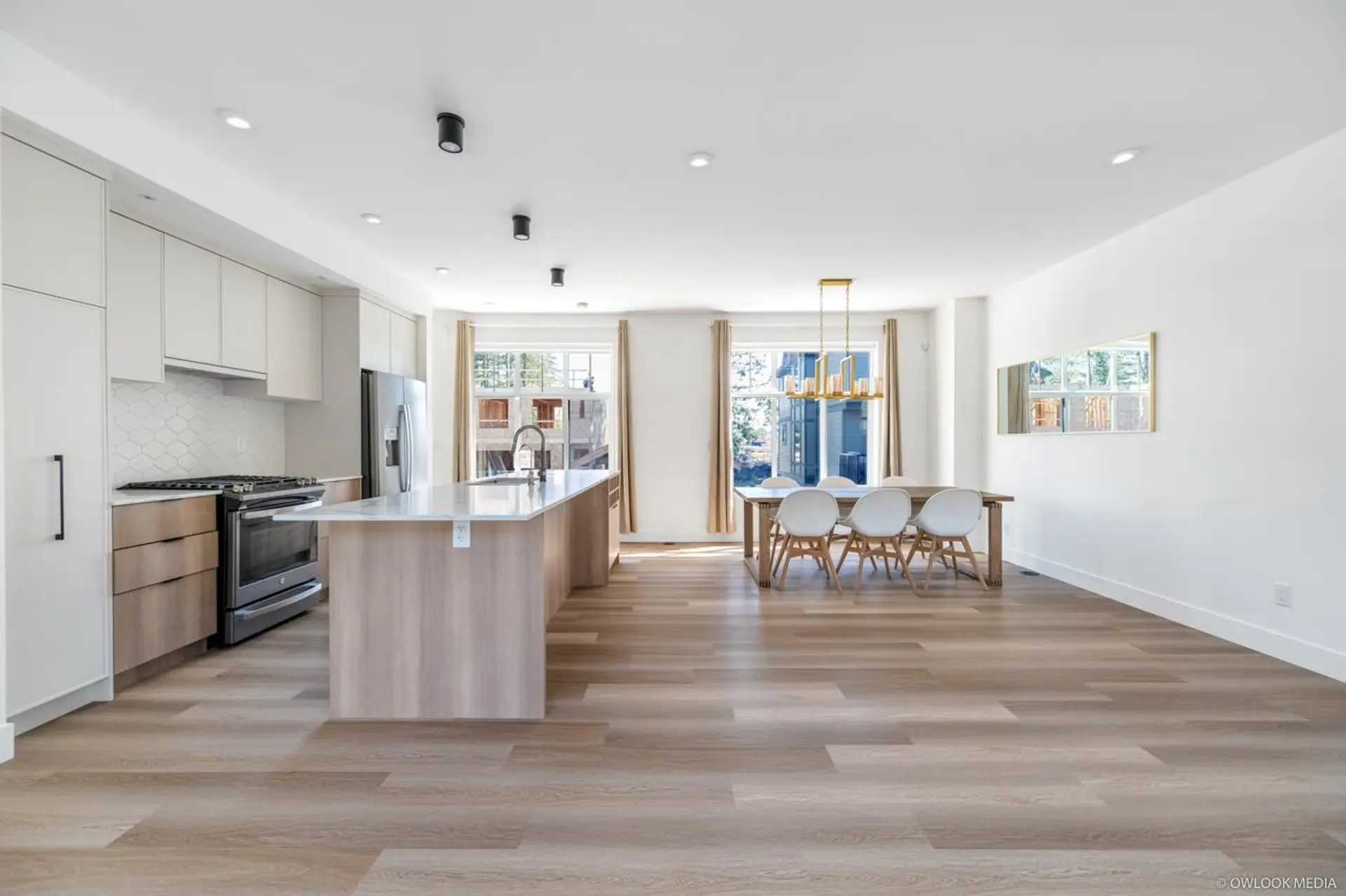 Property at #101 2350 165 STREET, Surrey, BC