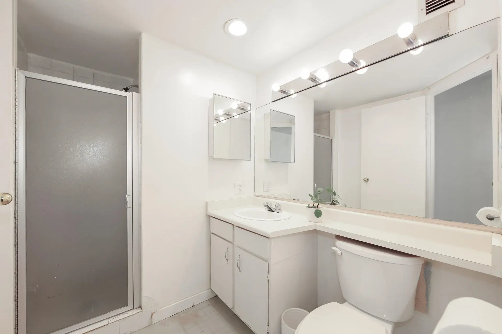 #905 7171 Beresford Street - Image 7
