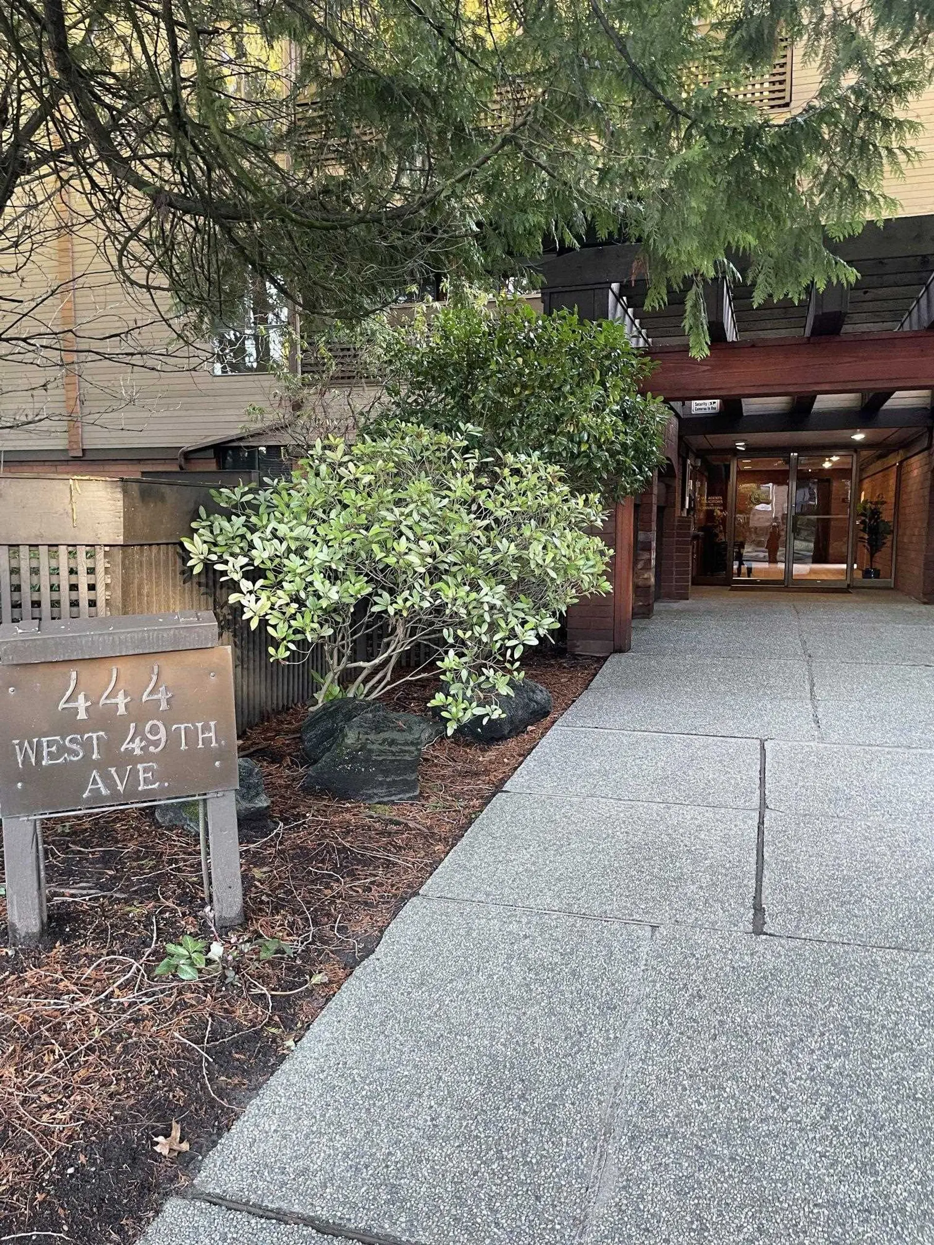 Property at #211 444 W 49TH AVENUE, Vancouver, BC