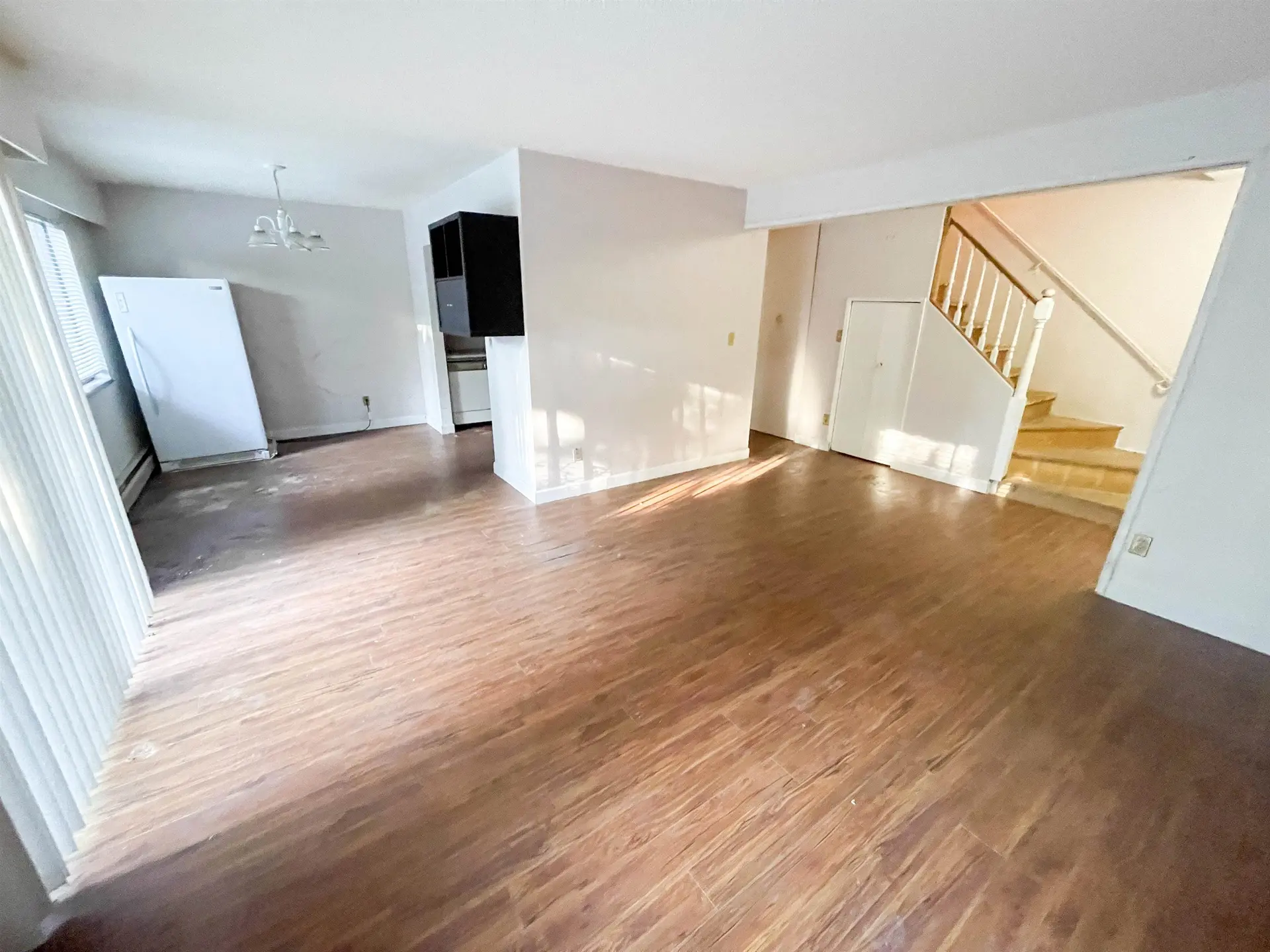 #13 9402 122 Street - Image 6