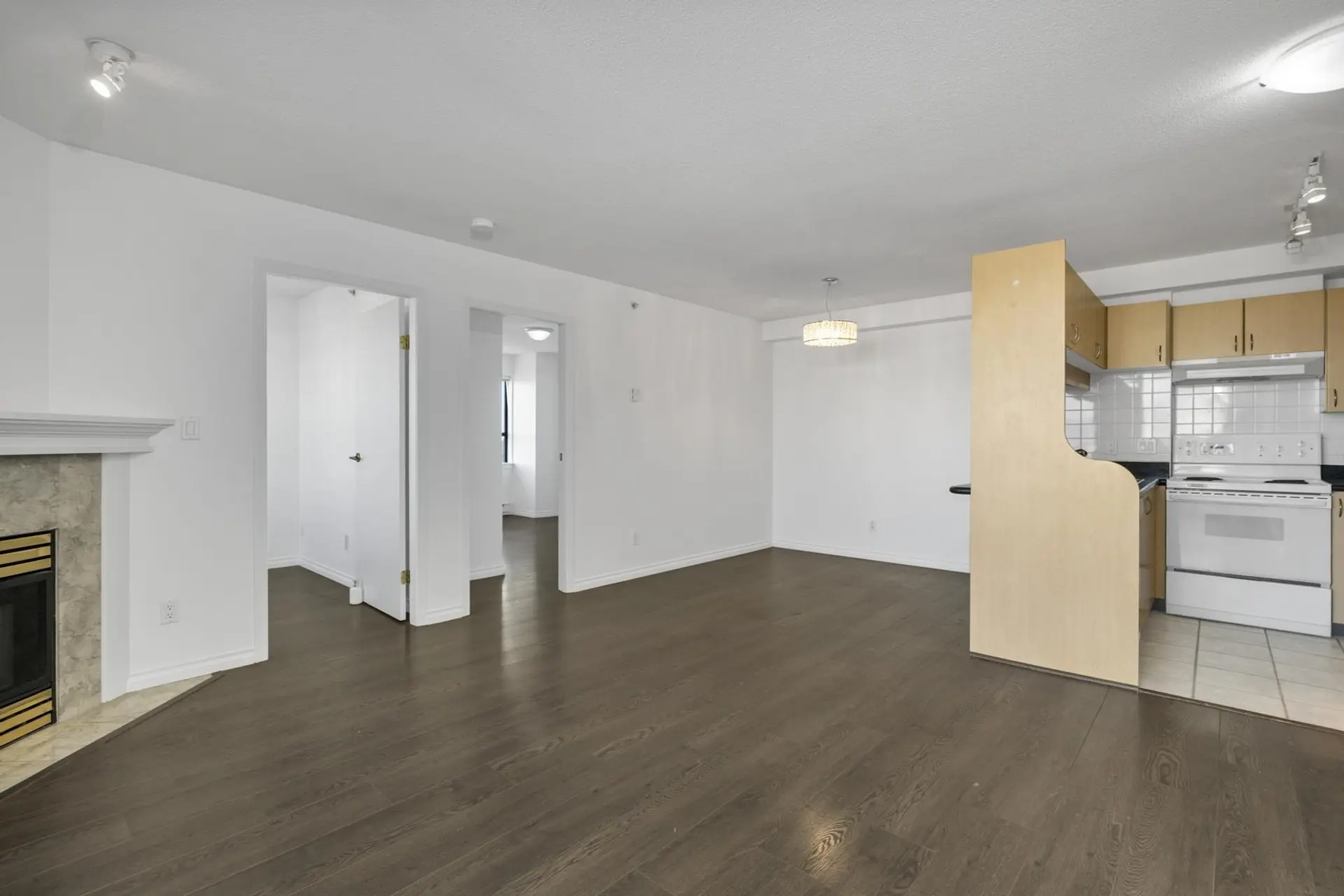 Property at #1106 6611 COONEY ROAD, Richmond, BC