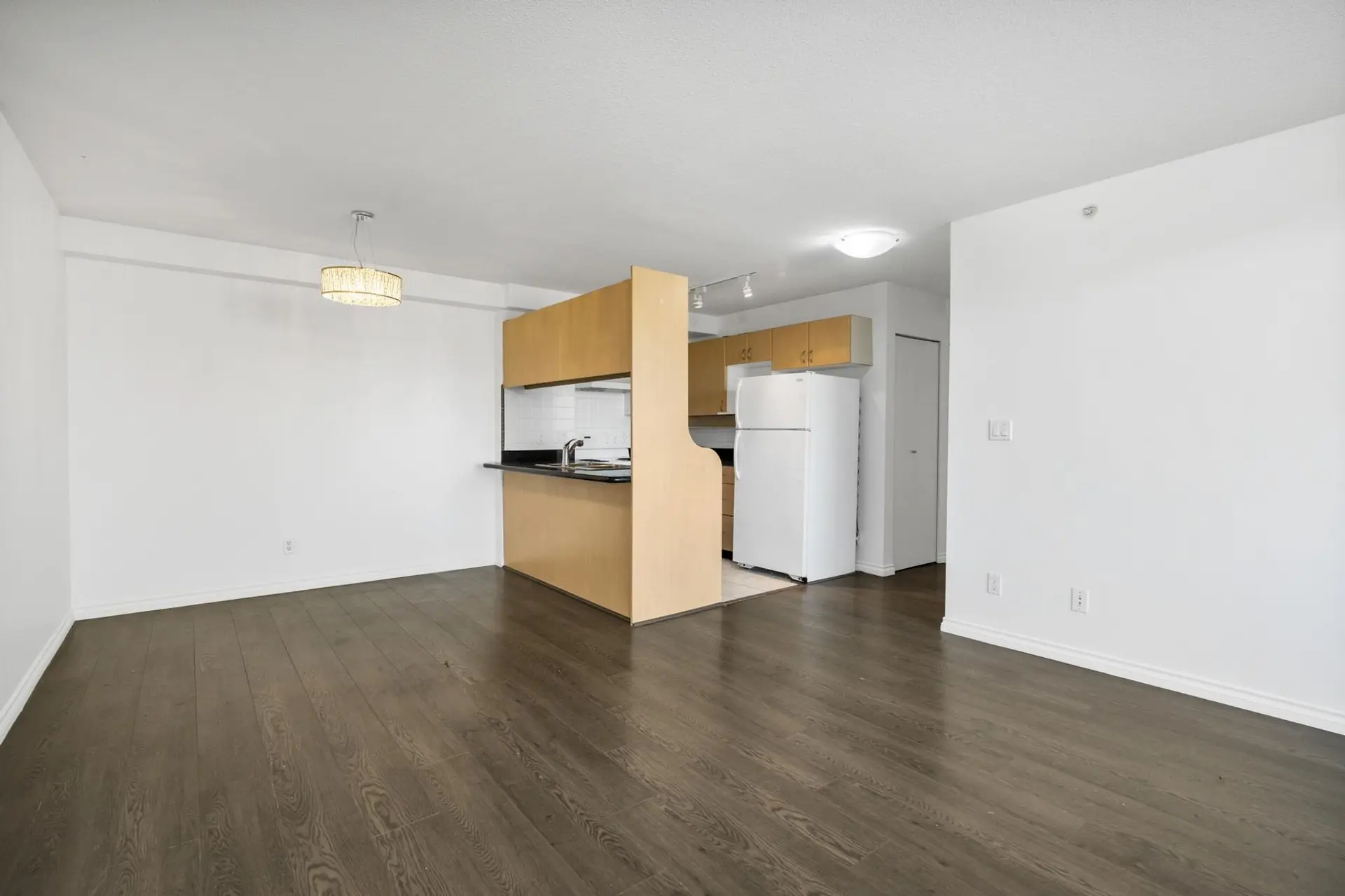 Property at #1106 6611 COONEY ROAD, Richmond, BC